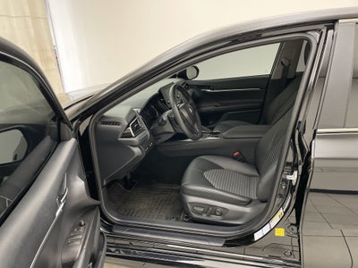 2023 Toyota Camry SE AWD