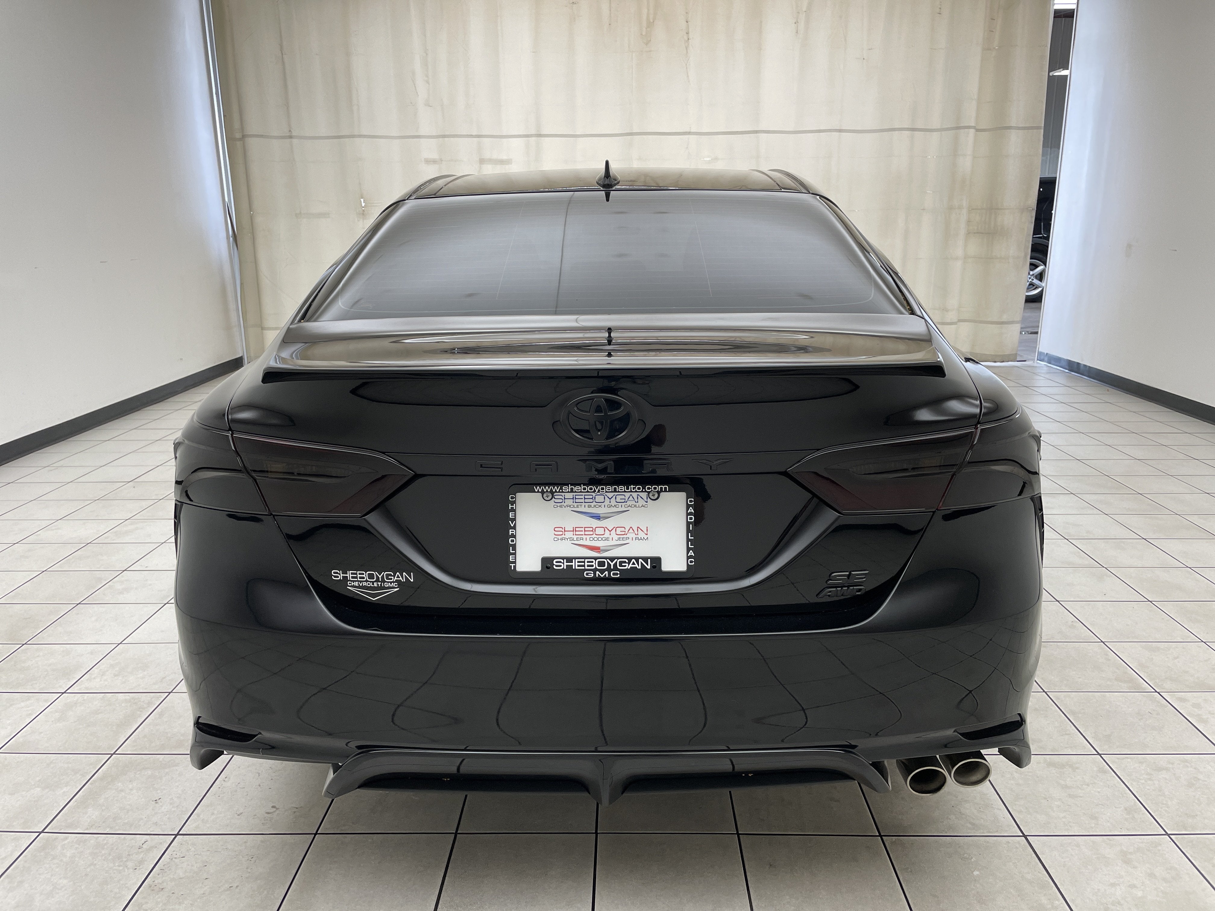 2023 Toyota Camry SE AWD