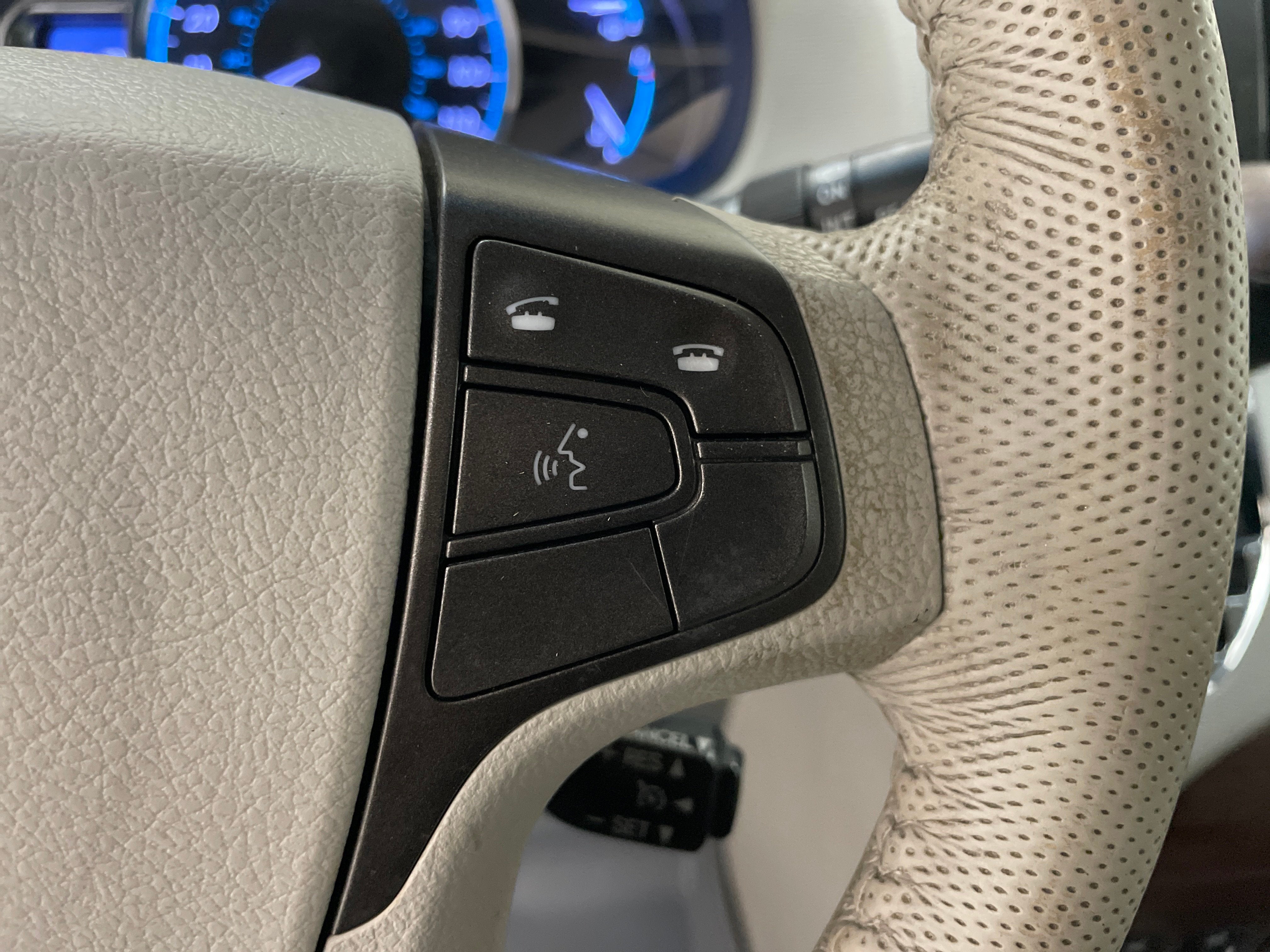 2013 Toyota Sienna XLE V6 8 Passenger