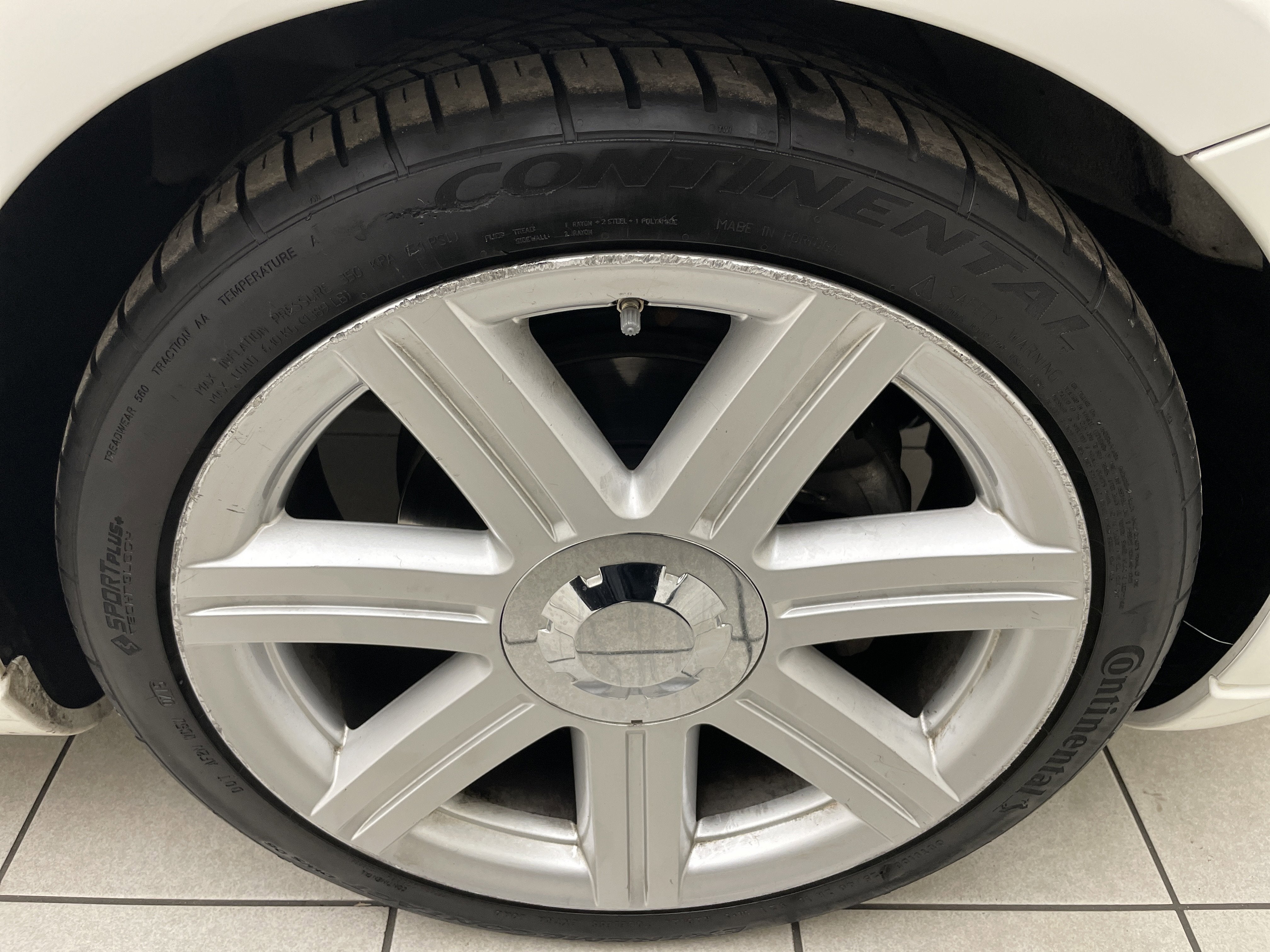 2004 Chrysler Crossfire Base