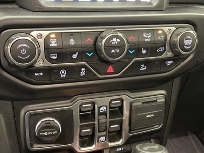 2022 Jeep Wrangler Unlimited Sahara 4x4