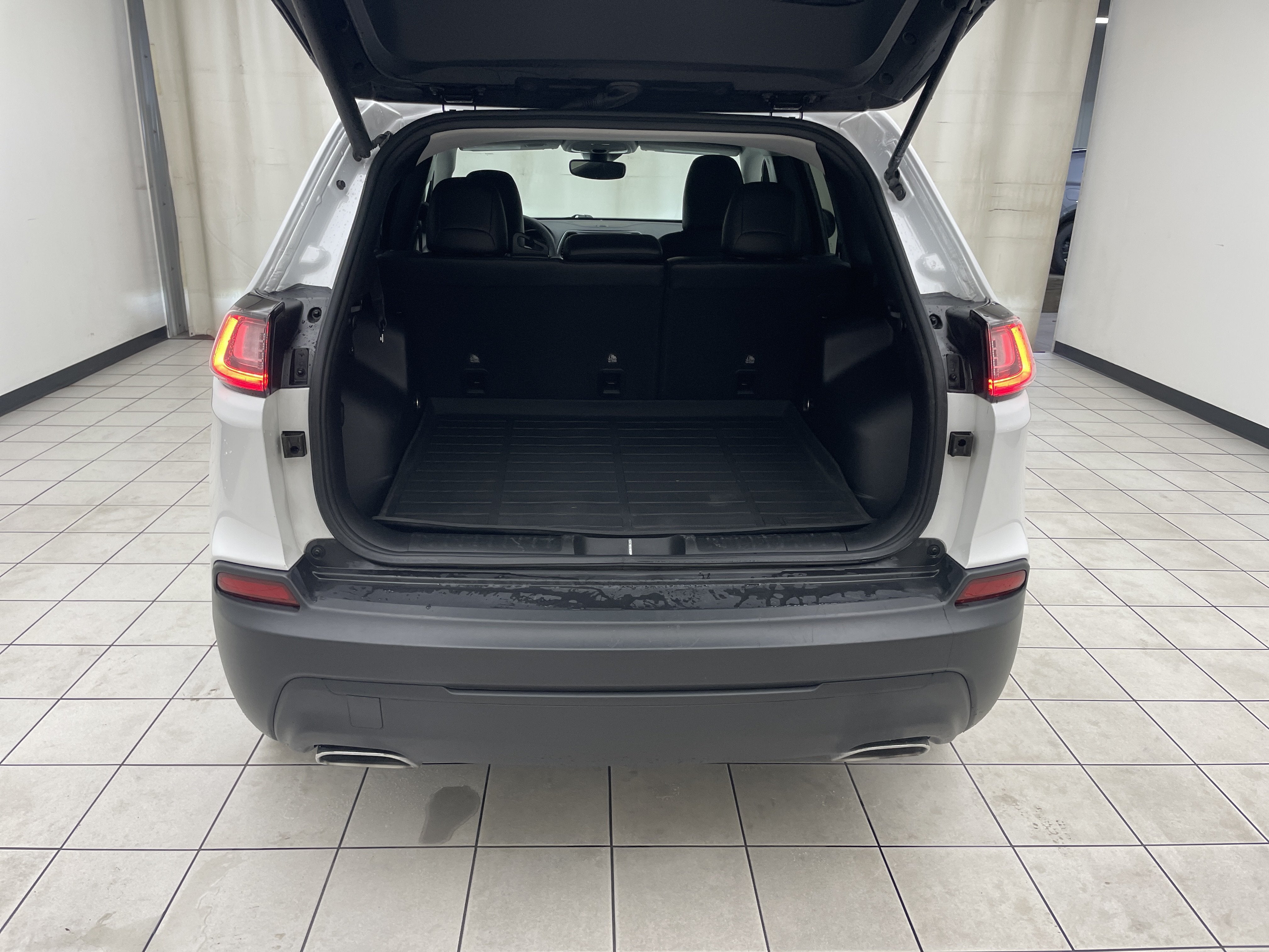 2022 Jeep Cherokee Latitude Lux 4x4