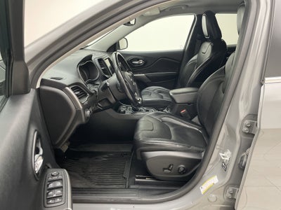 2021 Jeep Cherokee Latitude Lux 4X4