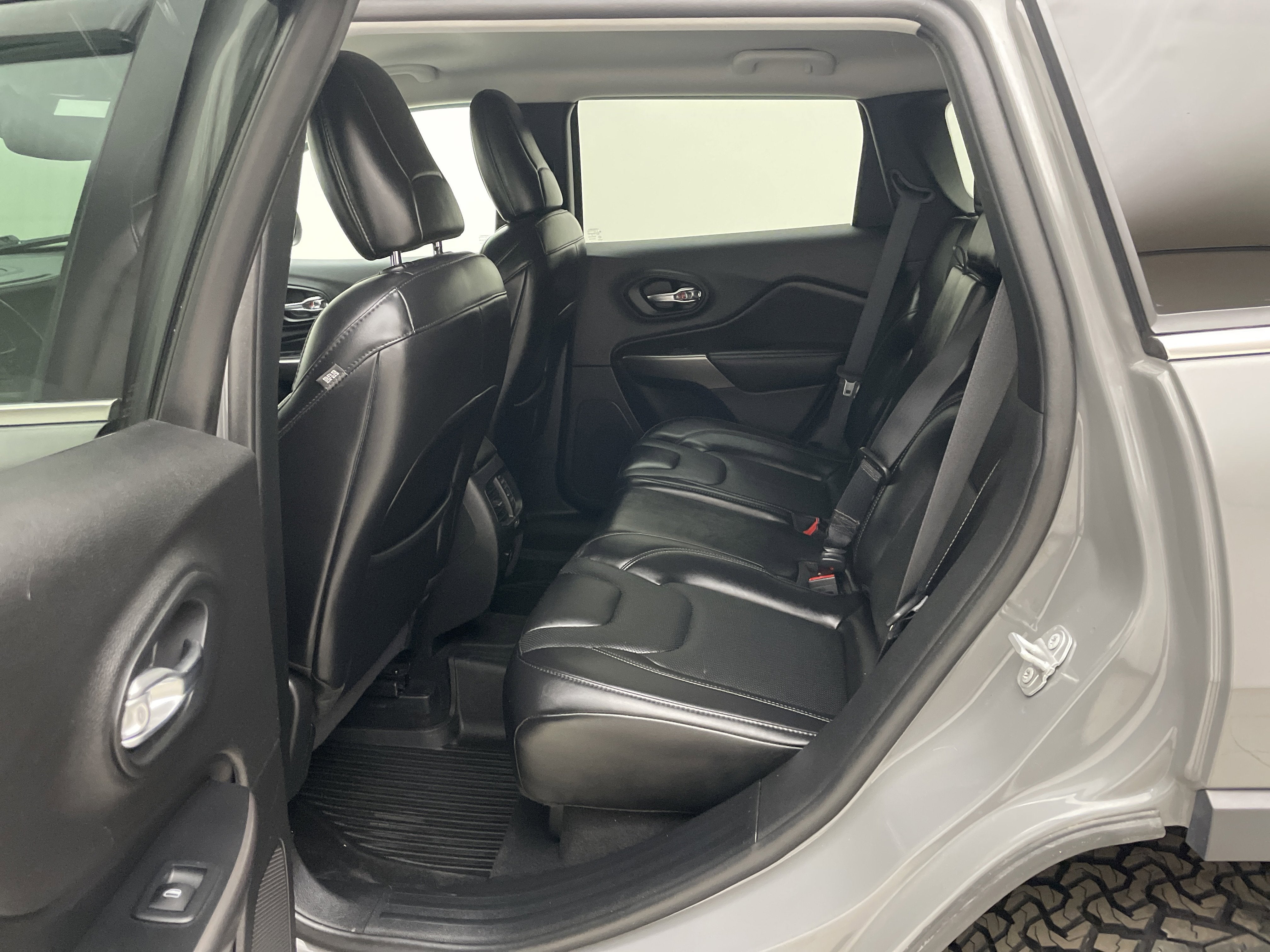 2021 Jeep Cherokee Latitude Lux 4X4