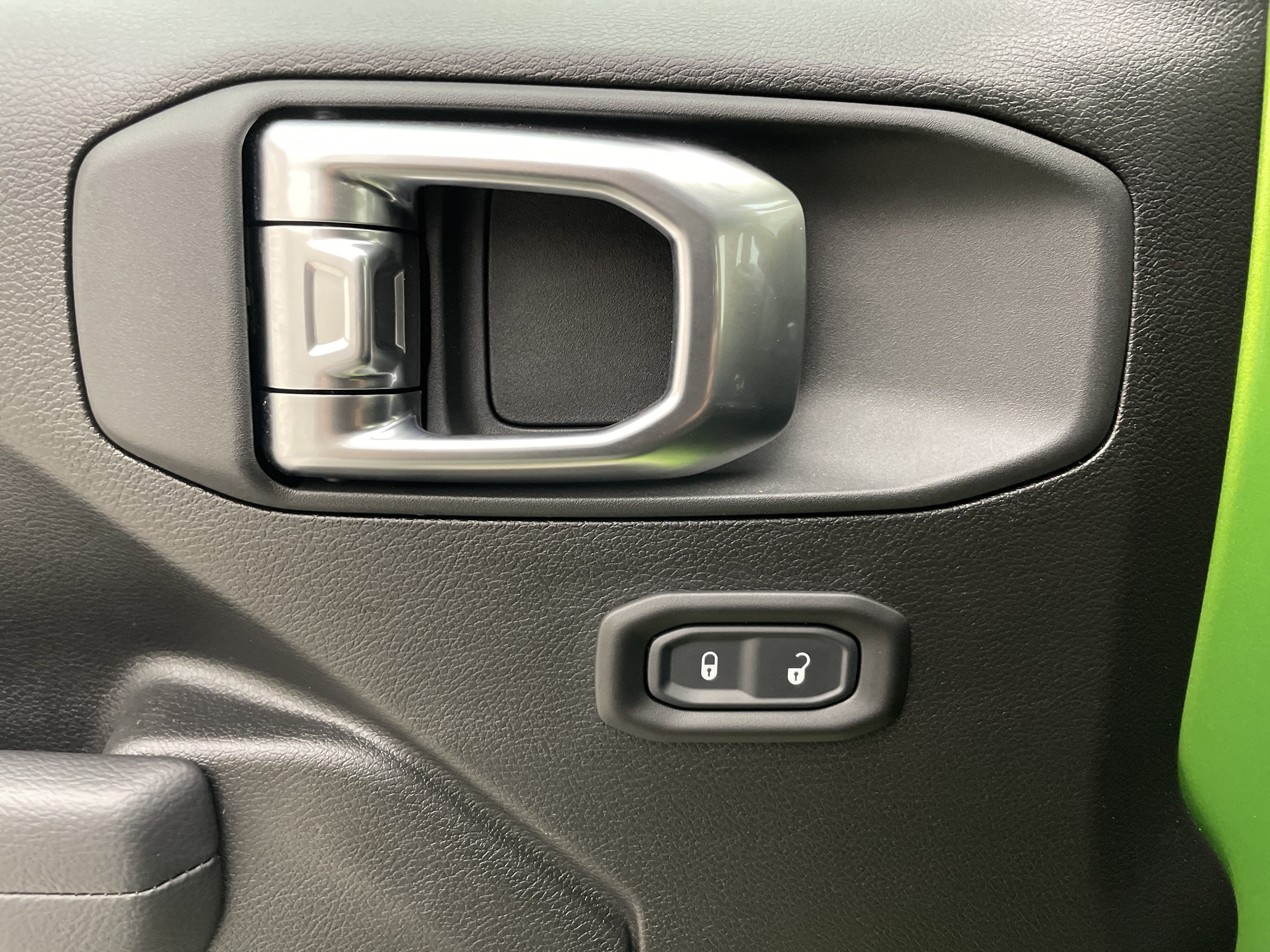 2025 Jeep Wrangler 2-Door Sport 4x4