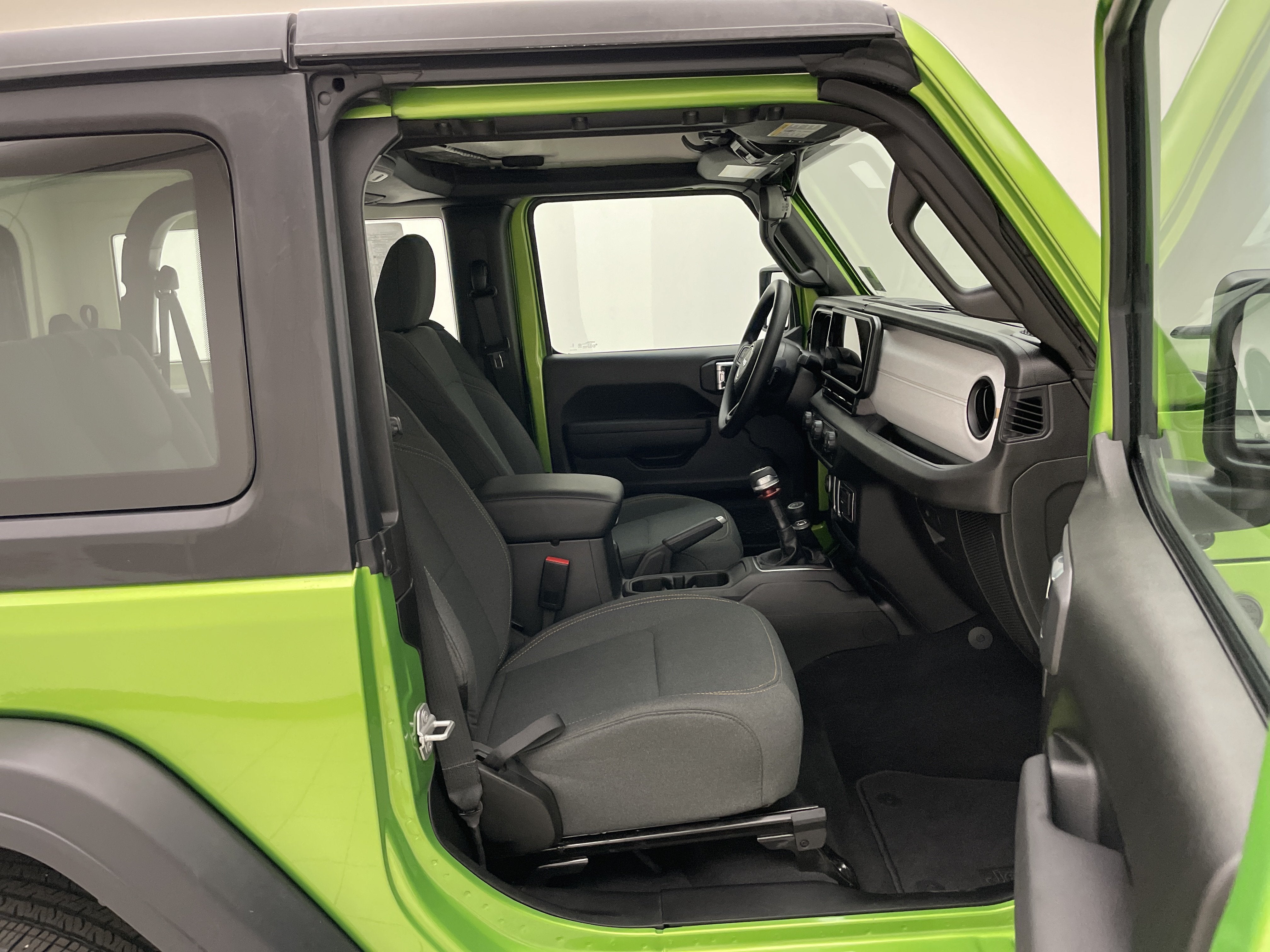 2025 Jeep Wrangler 2-Door Sport 4x4