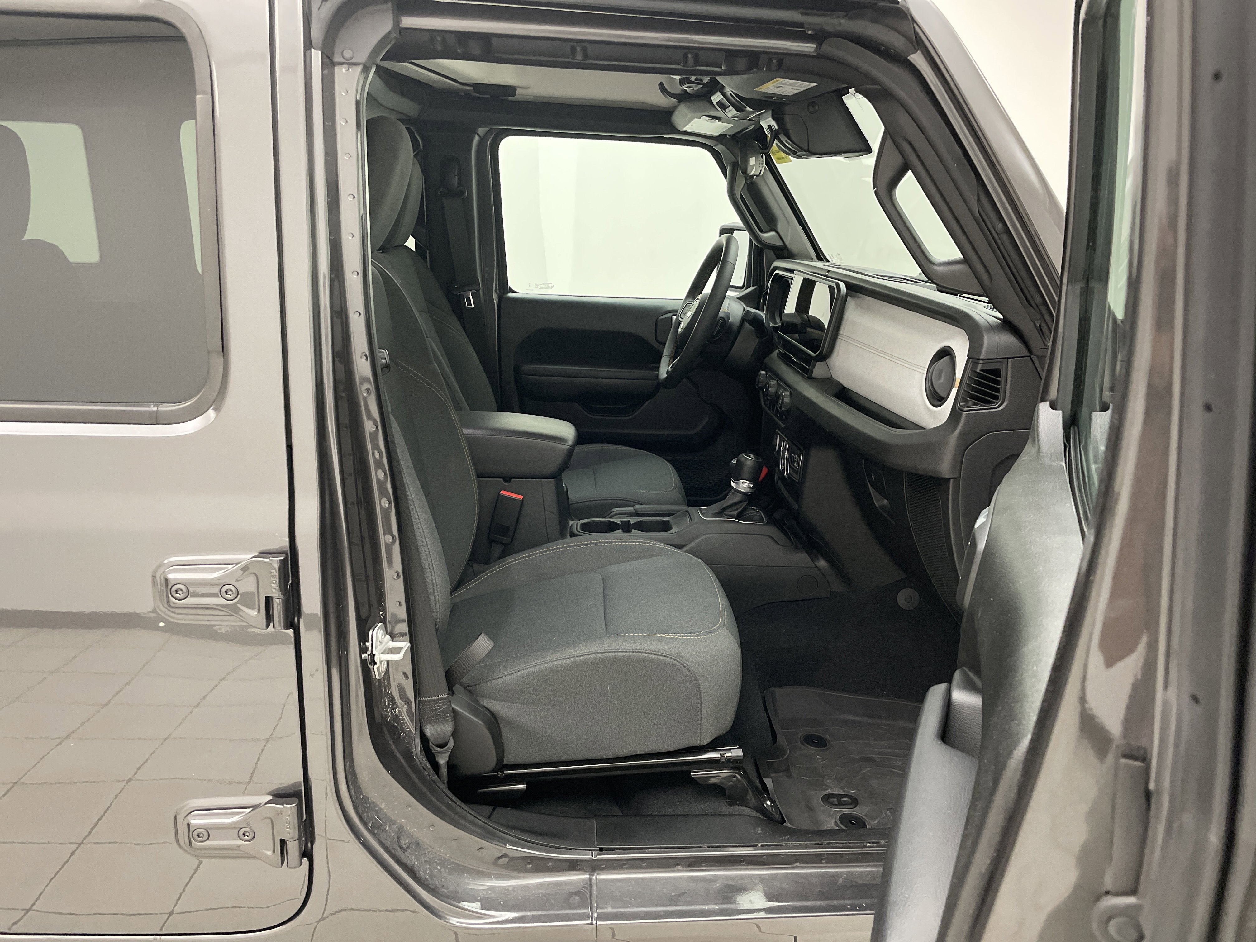 2024 Jeep Wrangler 4-Door Sport S 4x4