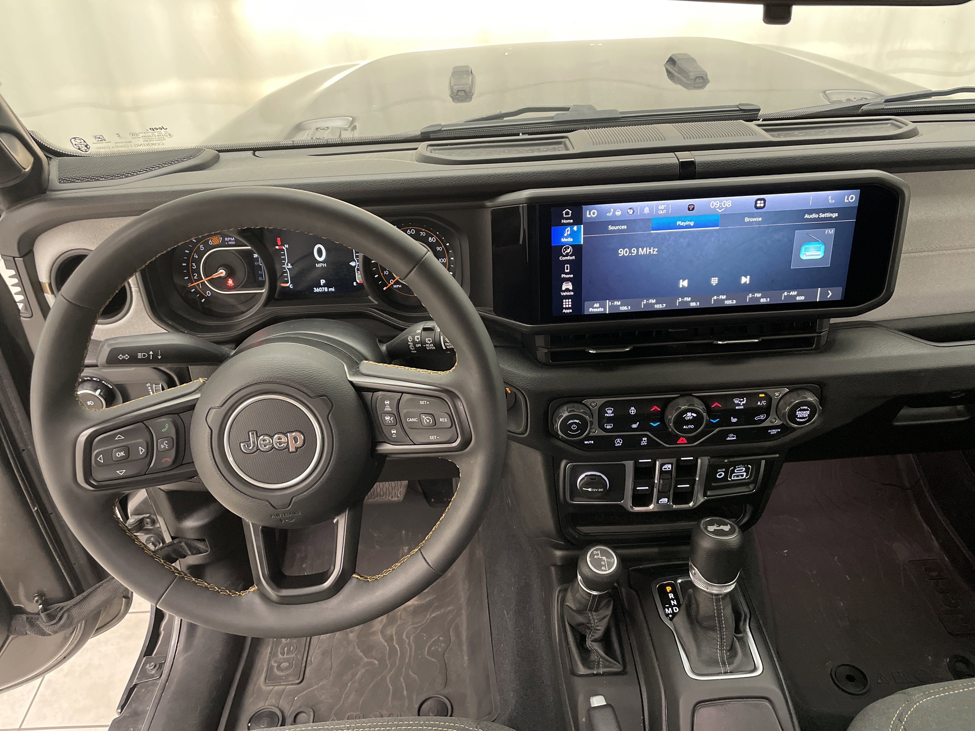 2024 Jeep Wrangler 4-Door Sport S 4x4