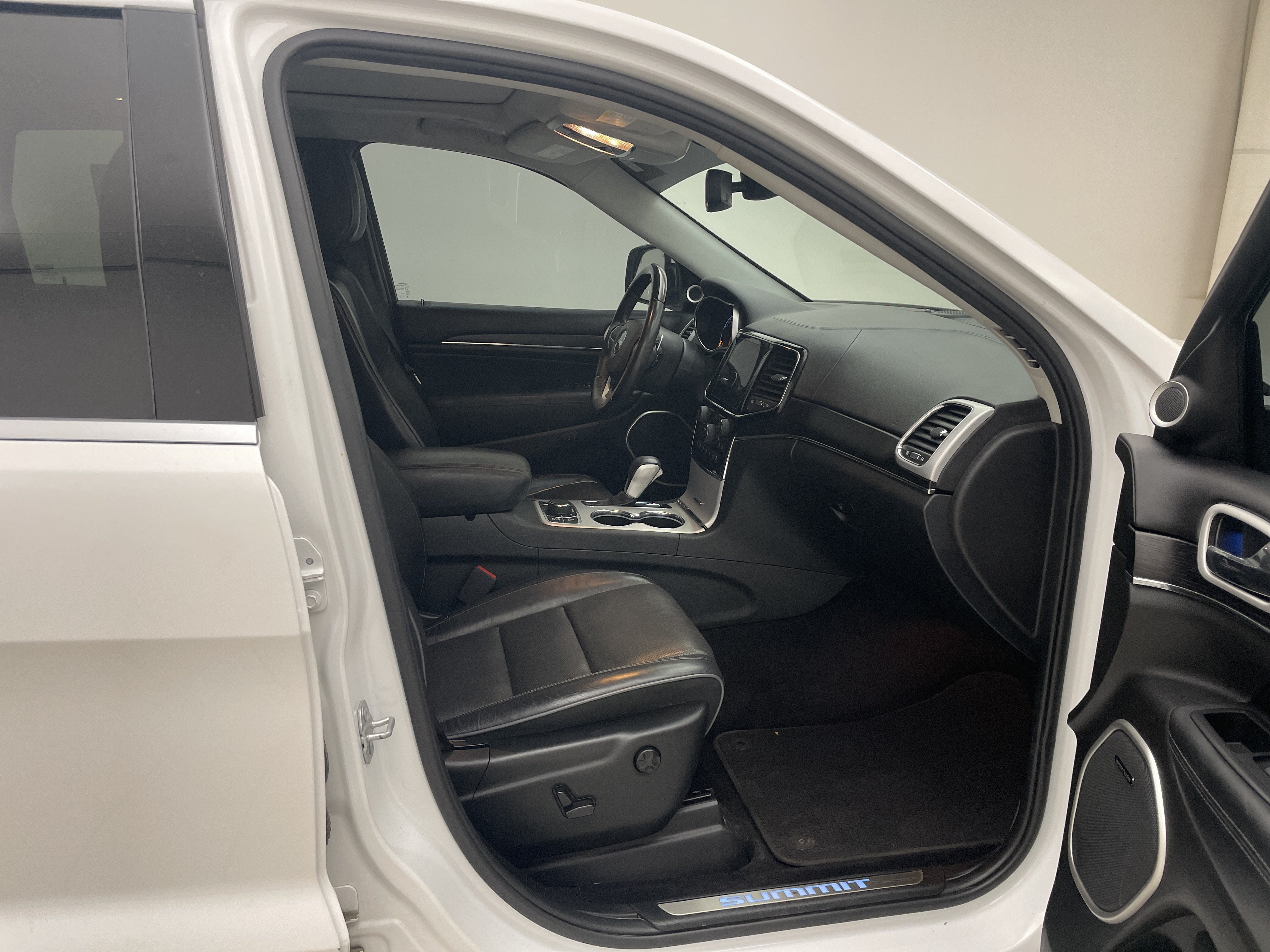 2019 Jeep Grand Cherokee Summit 4x4