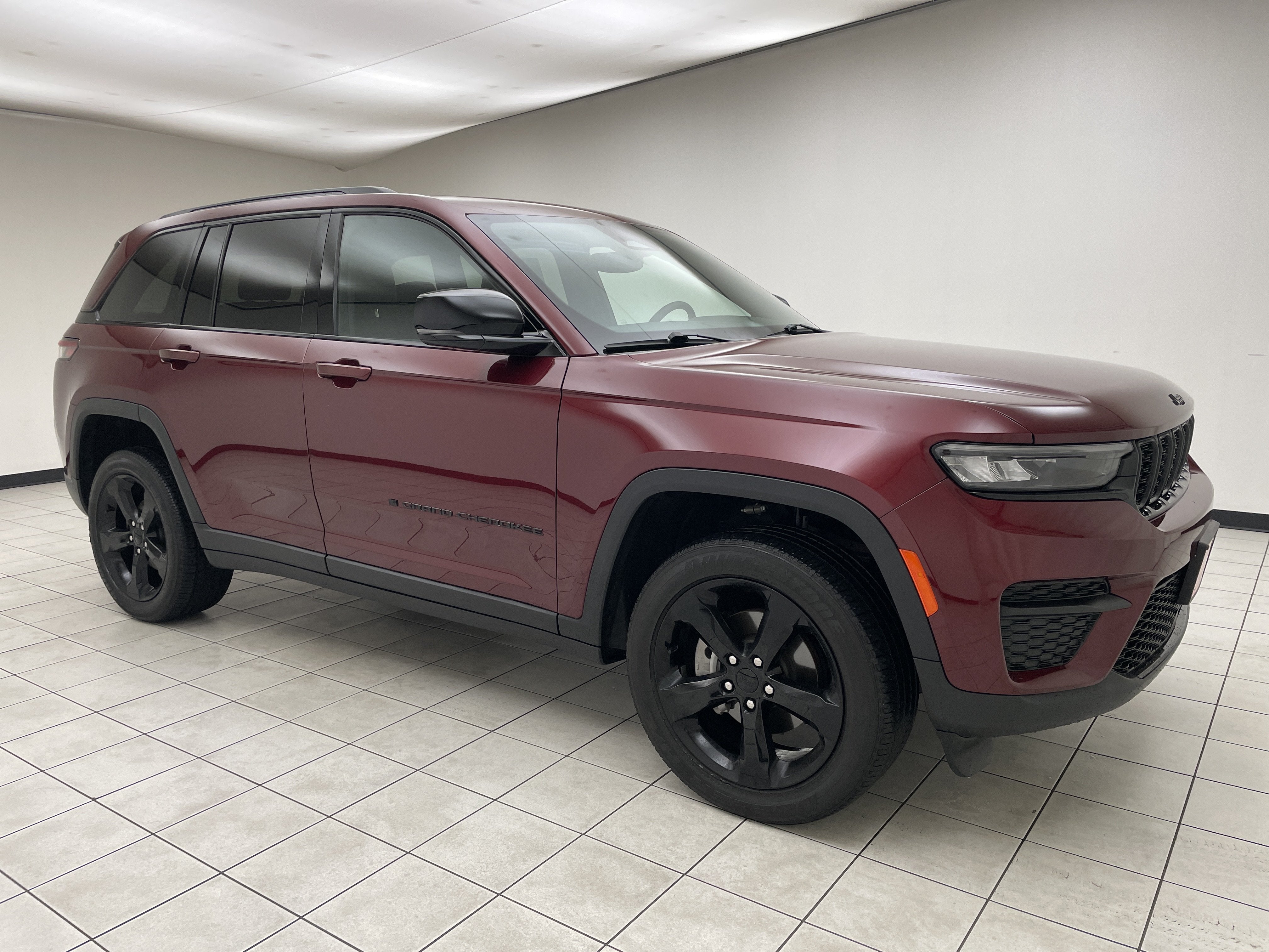 2023 Jeep Grand Cherokee Altitude 4x4