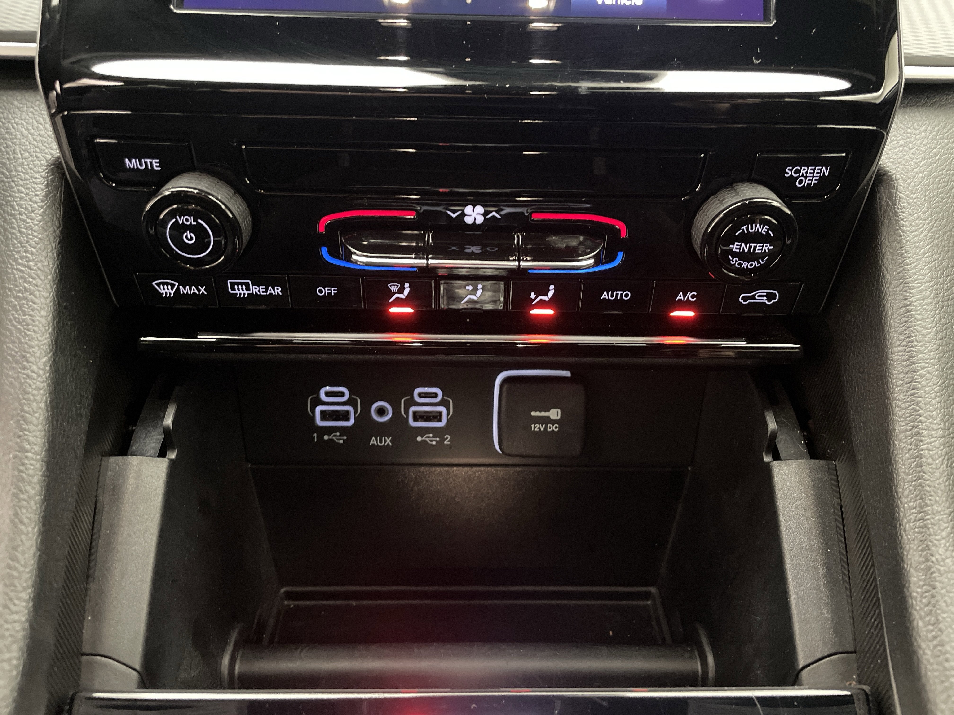 2025 Jeep Grand Cherokee L Laredo 4x4