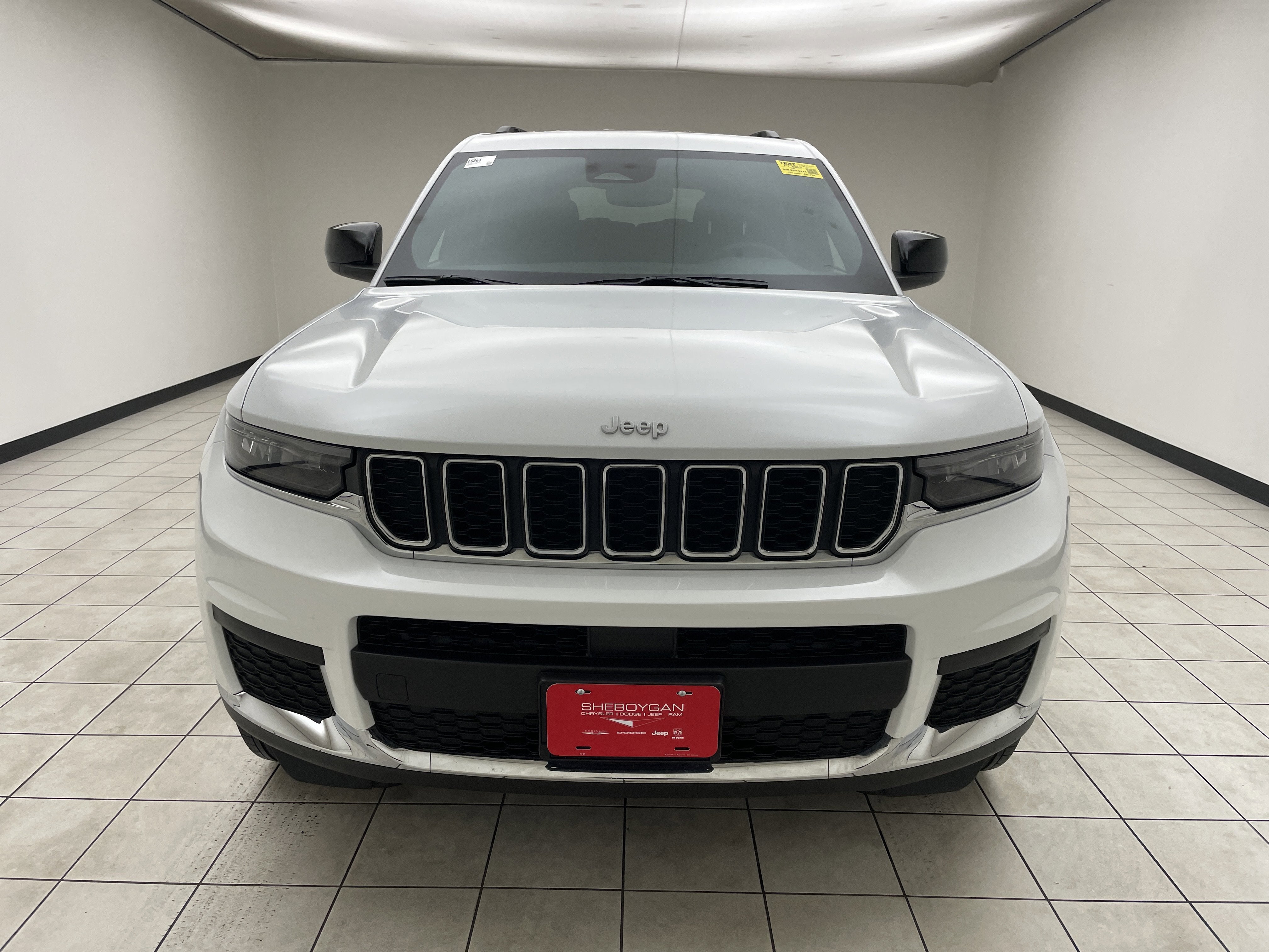 2025 Jeep Grand Cherokee L Laredo 4x4