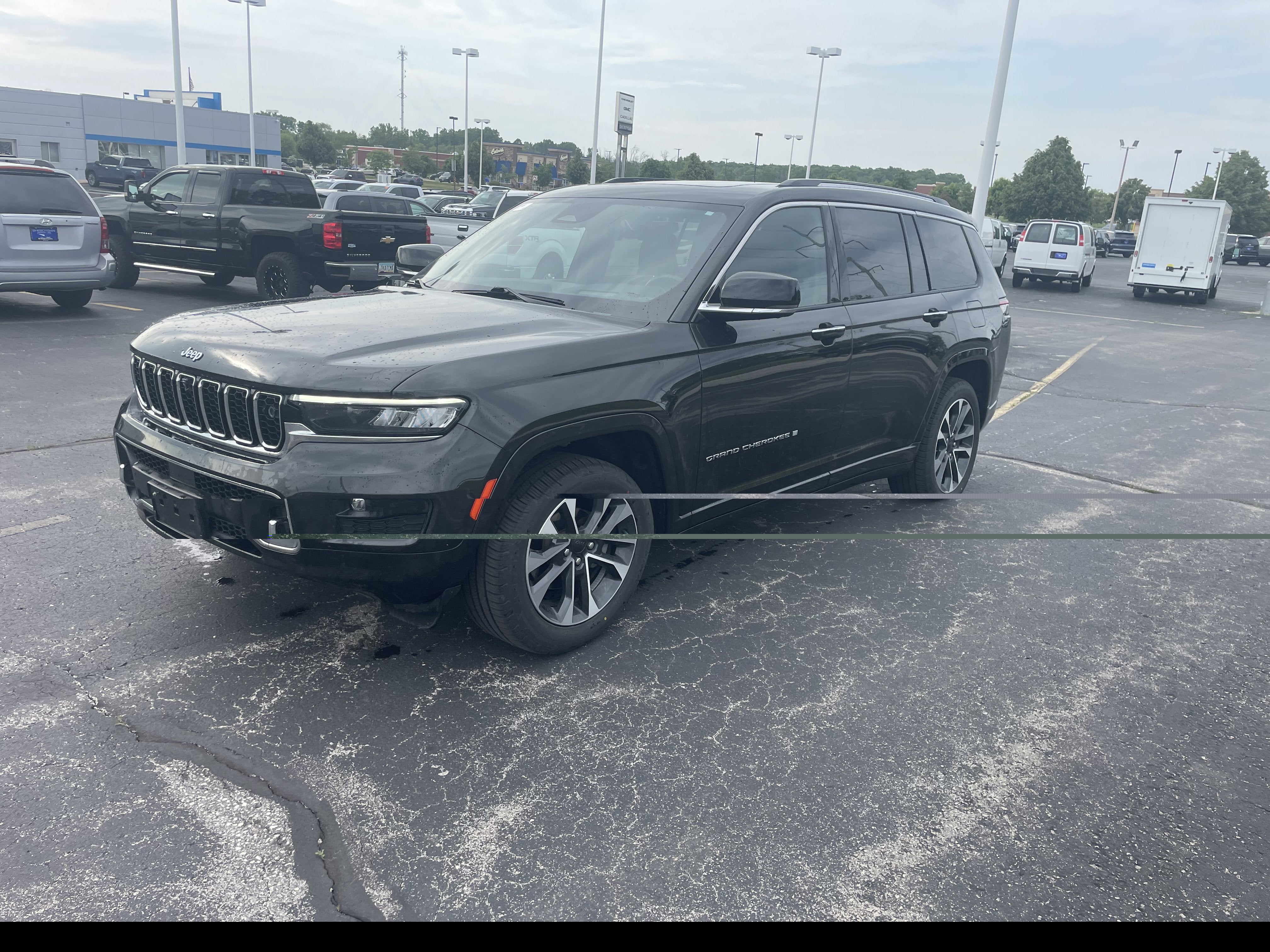 2022 Jeep Grand Cherokee L Overland 4x4