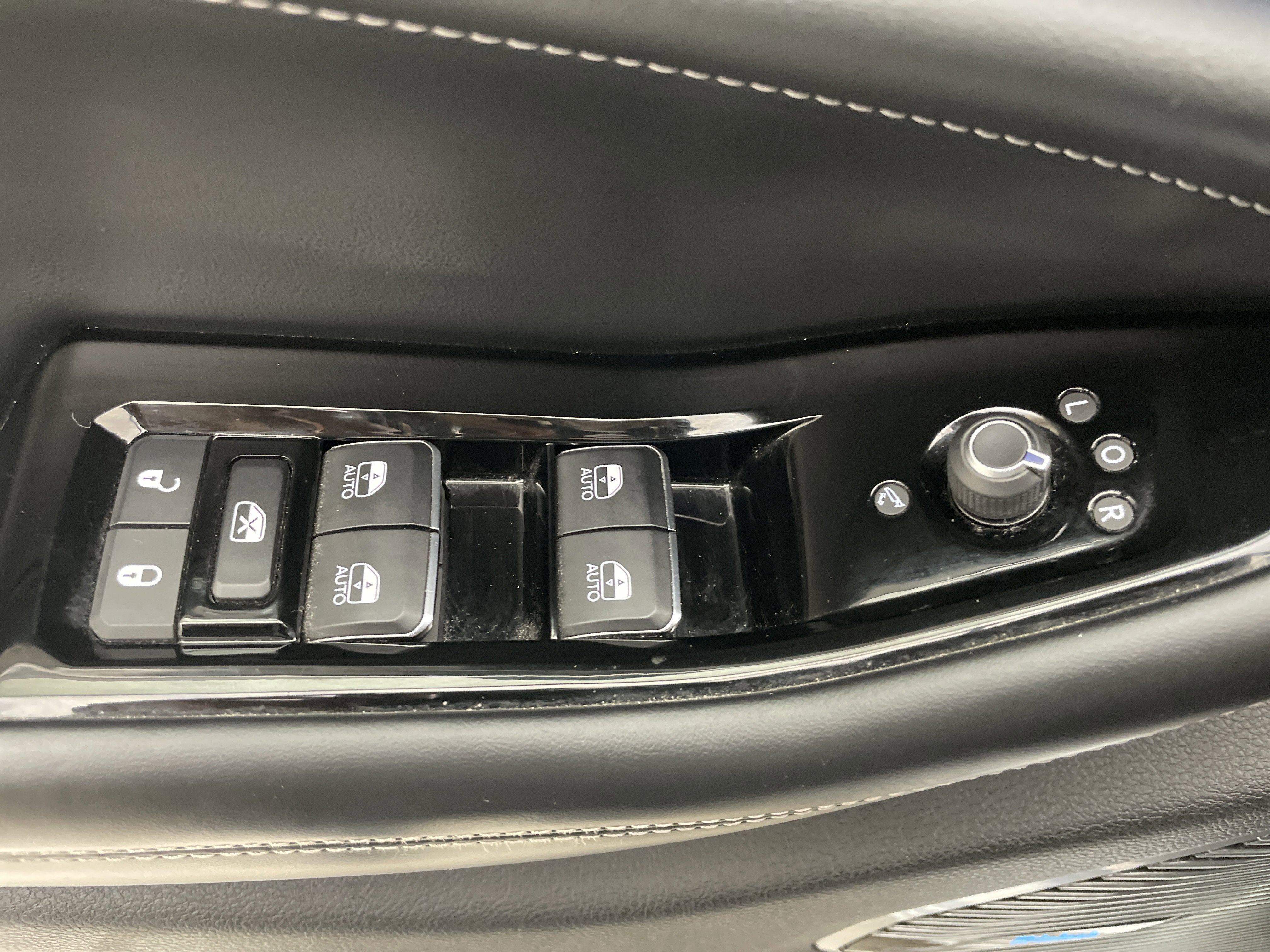 2021 Jeep Grand Cherokee L Overland 4x4