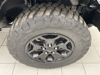 2021 Jeep Gladiator Willys 4x4