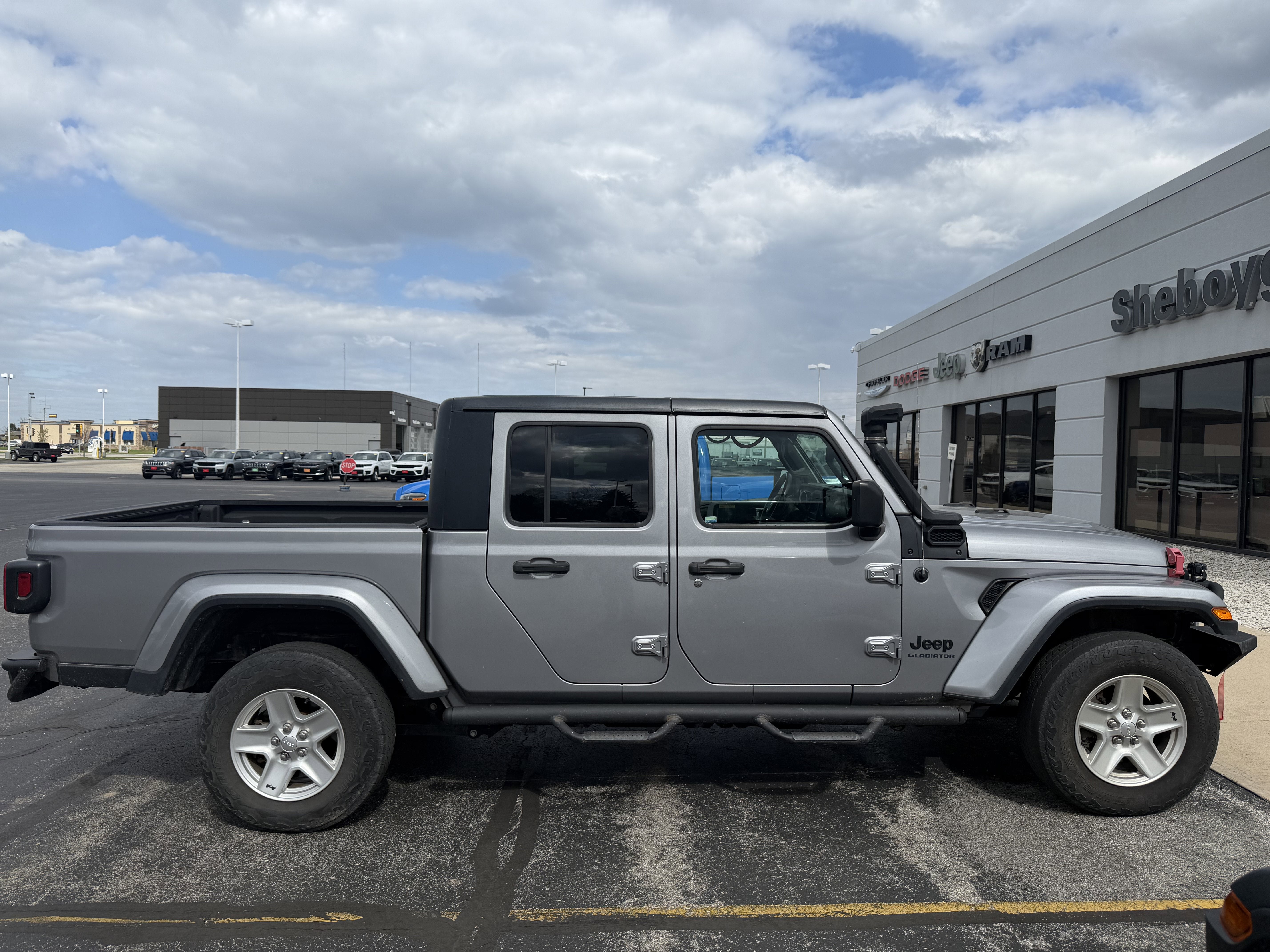 2020 Jeep Gladiator Sport S 4x4