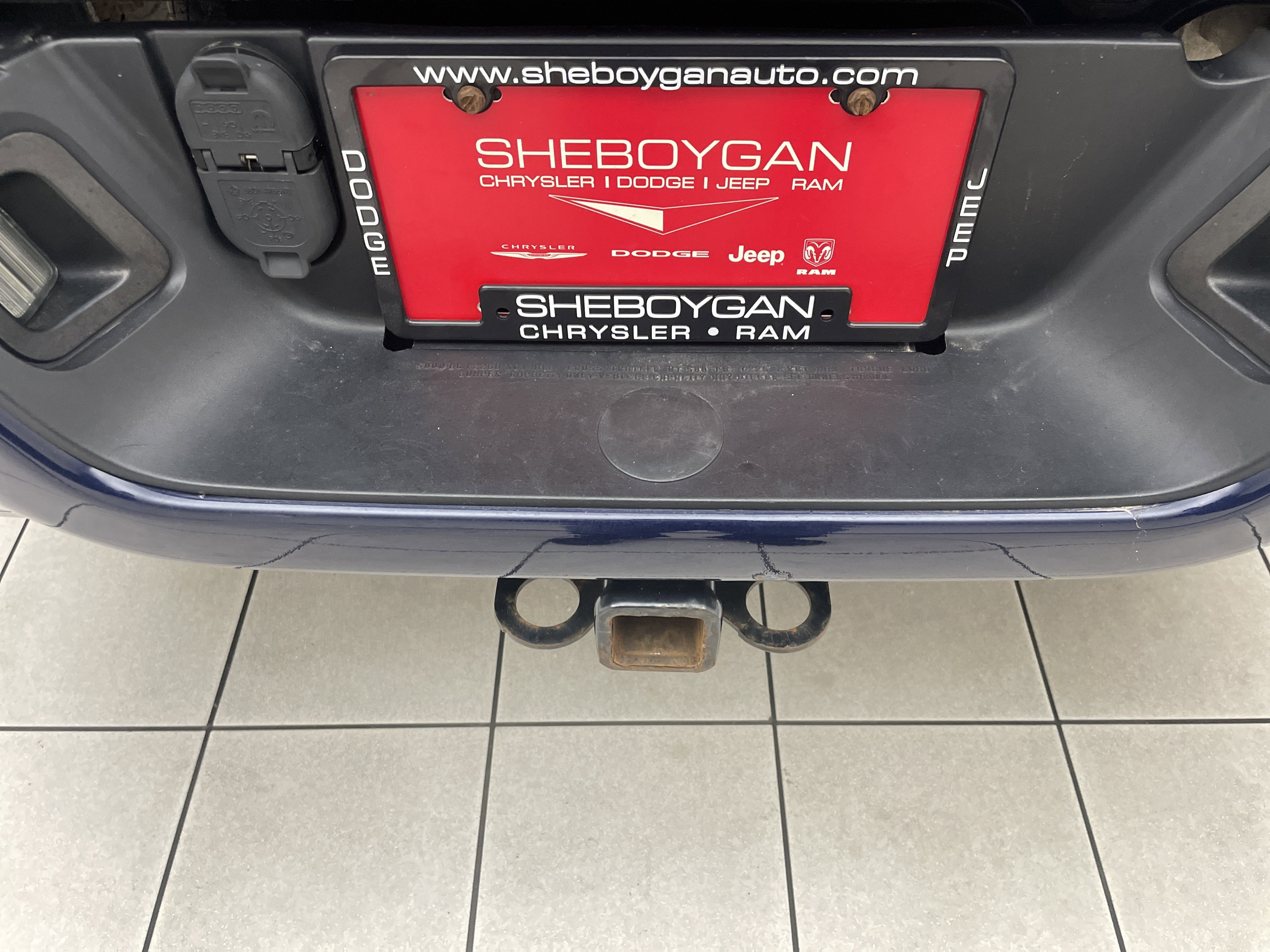 2018 RAM 1500 Express Quad Cab 4x4 6'4' Box