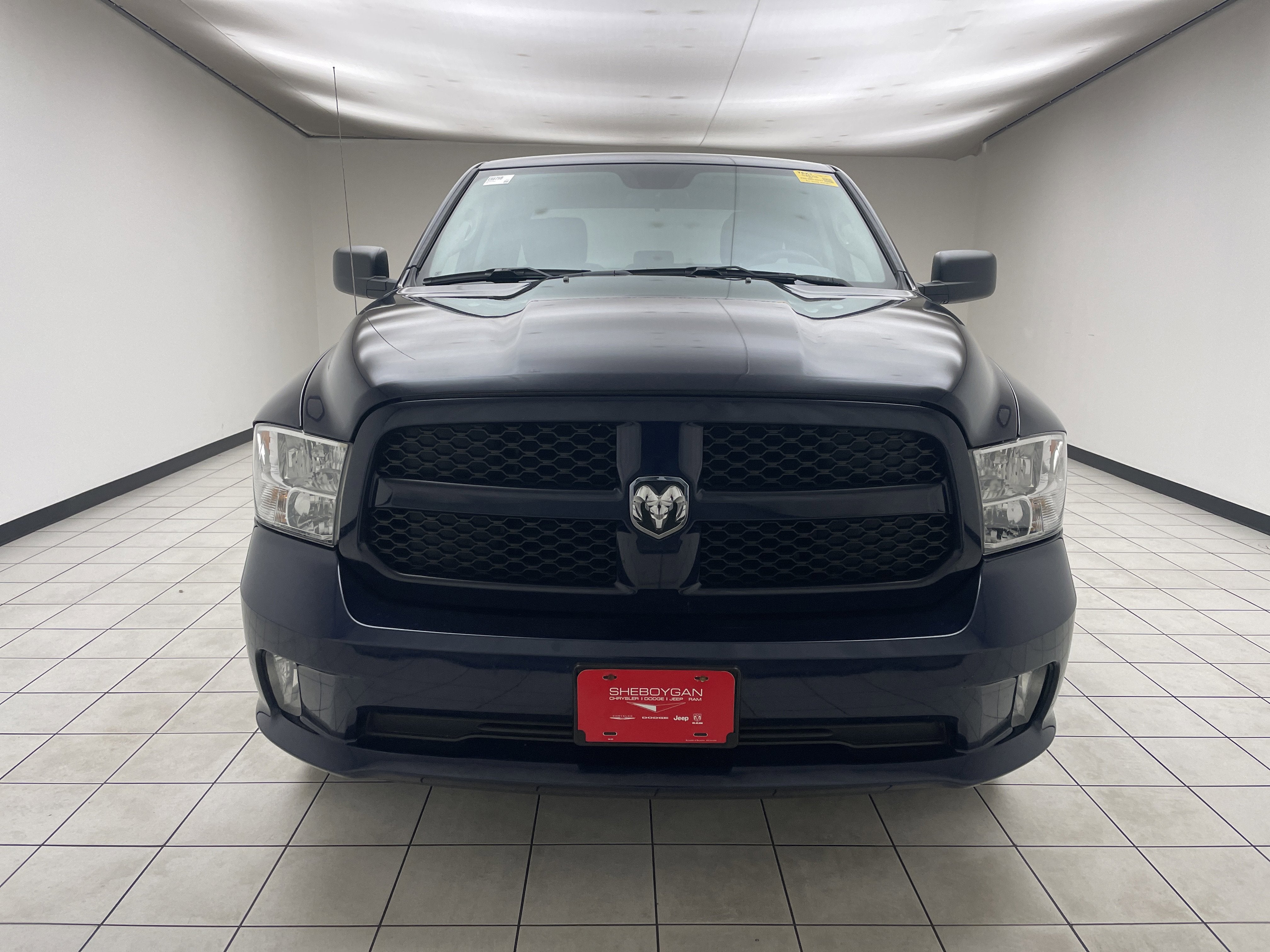 2018 RAM 1500 Express Quad Cab 4x4 6'4' Box