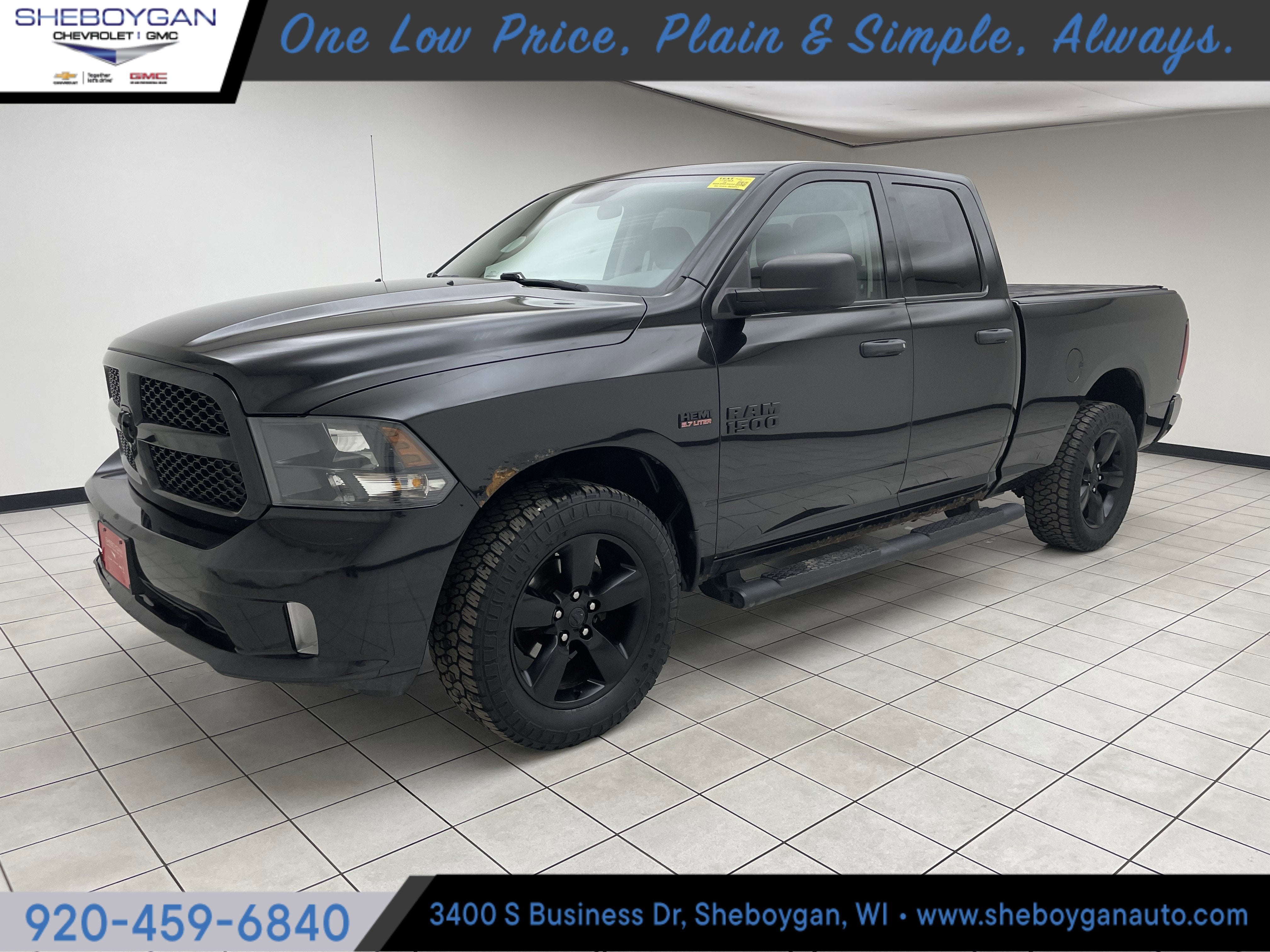 2017 RAM 1500 Express Quad Cab 4x4 6'4' Box