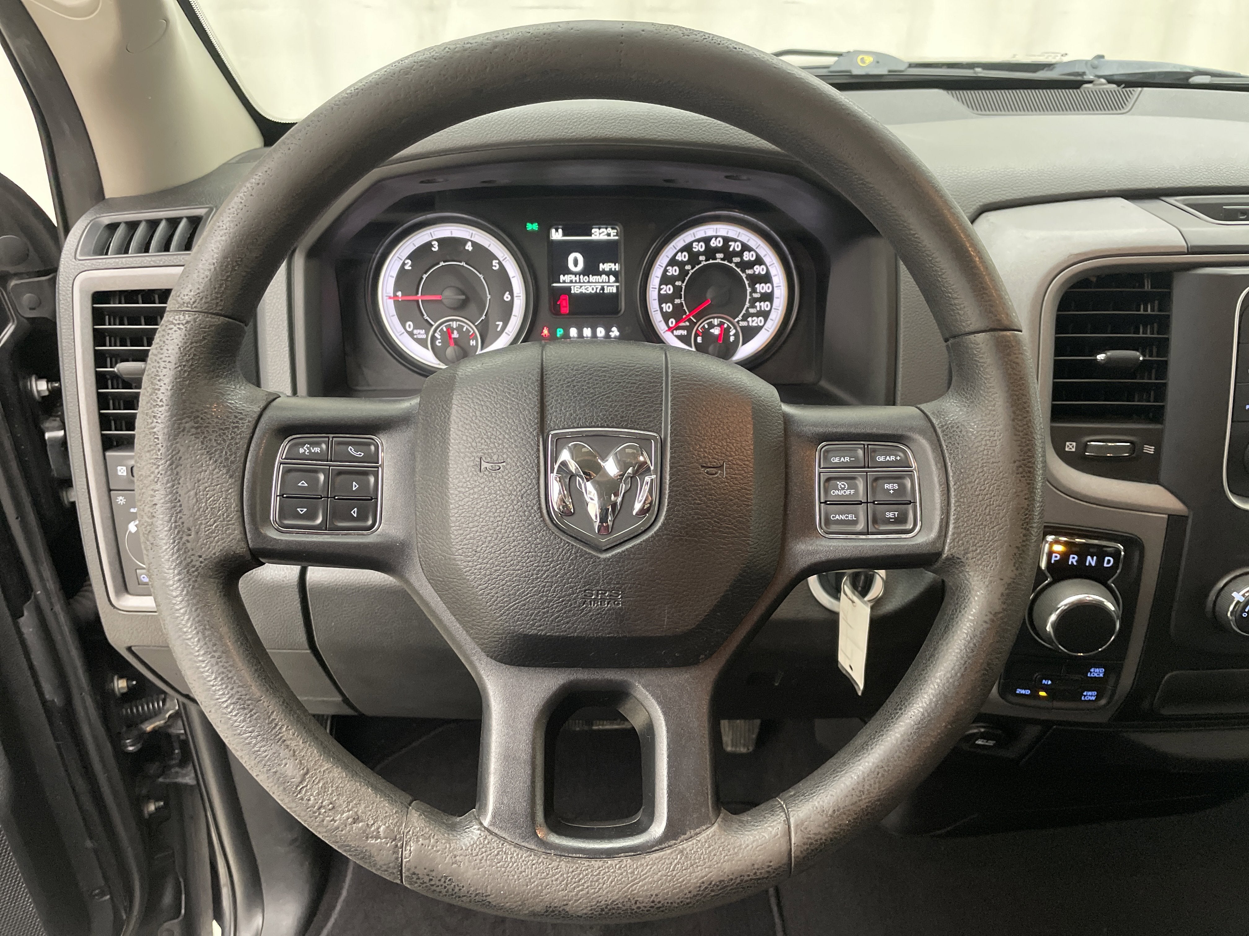 2017 RAM 1500 Express Quad Cab 4x4 6'4' Box