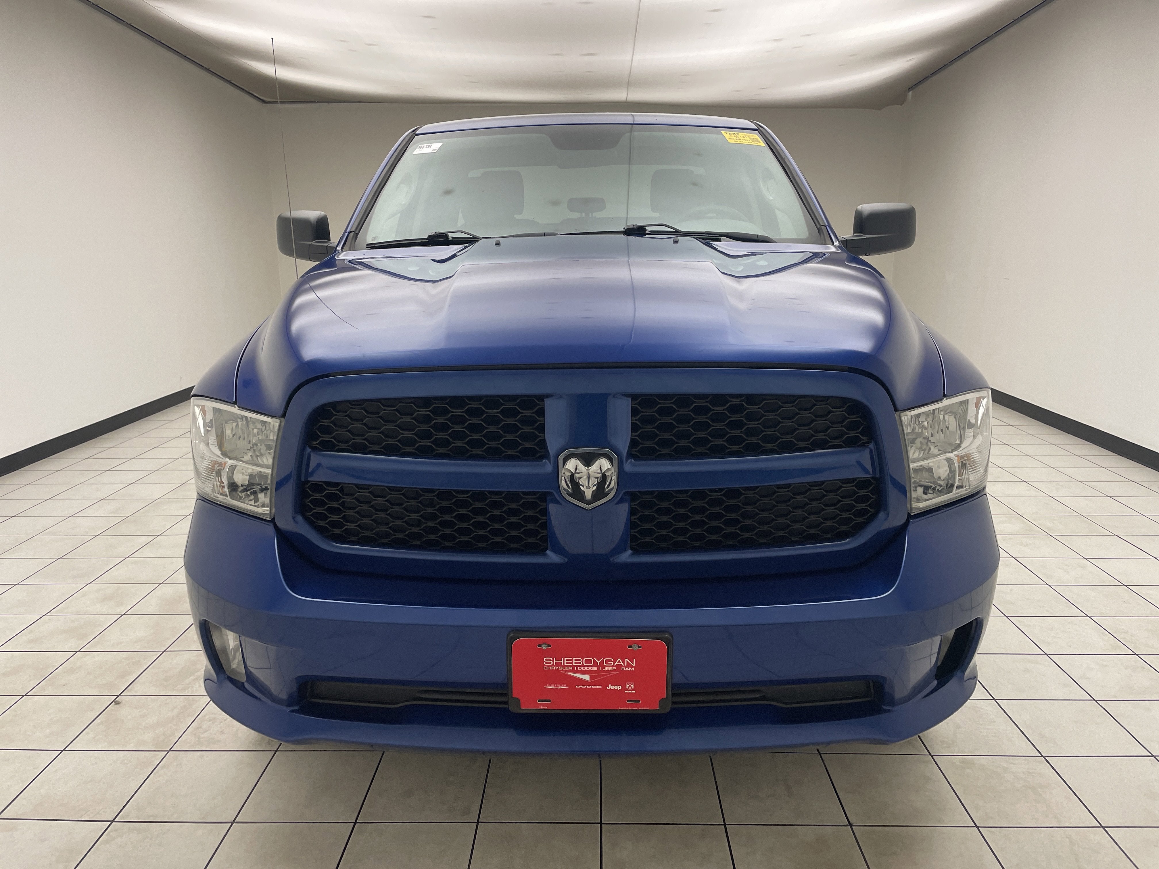 2018 RAM 1500 Express Quad Cab 4x4 6'4' Box
