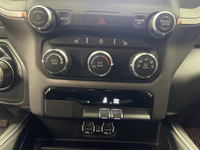 2024 RAM 1500 Big Horn Crew Cab 4x4 5'7' Box