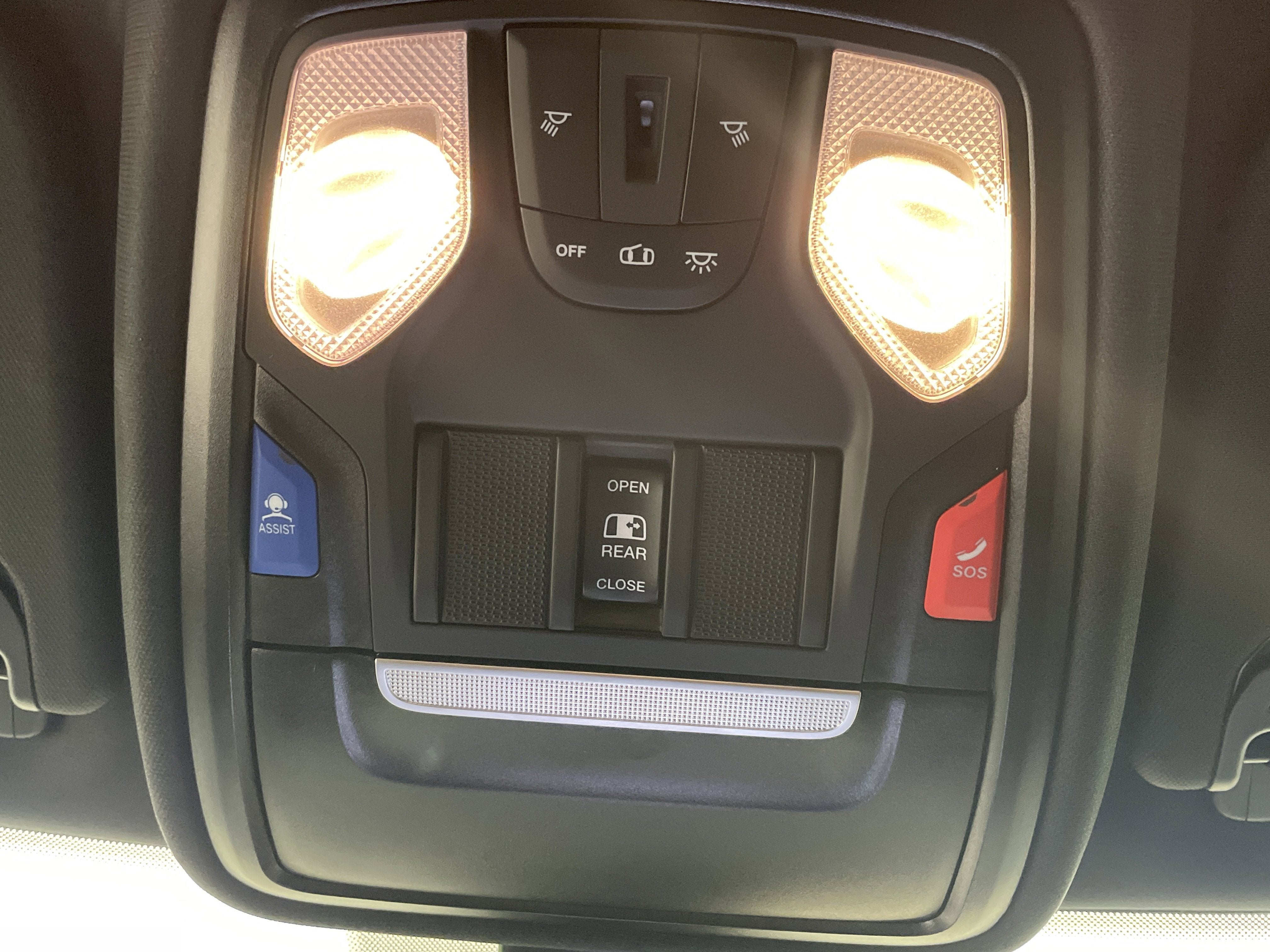 2024 RAM 1500 Big Horn Crew Cab 4x4 5'7' Box