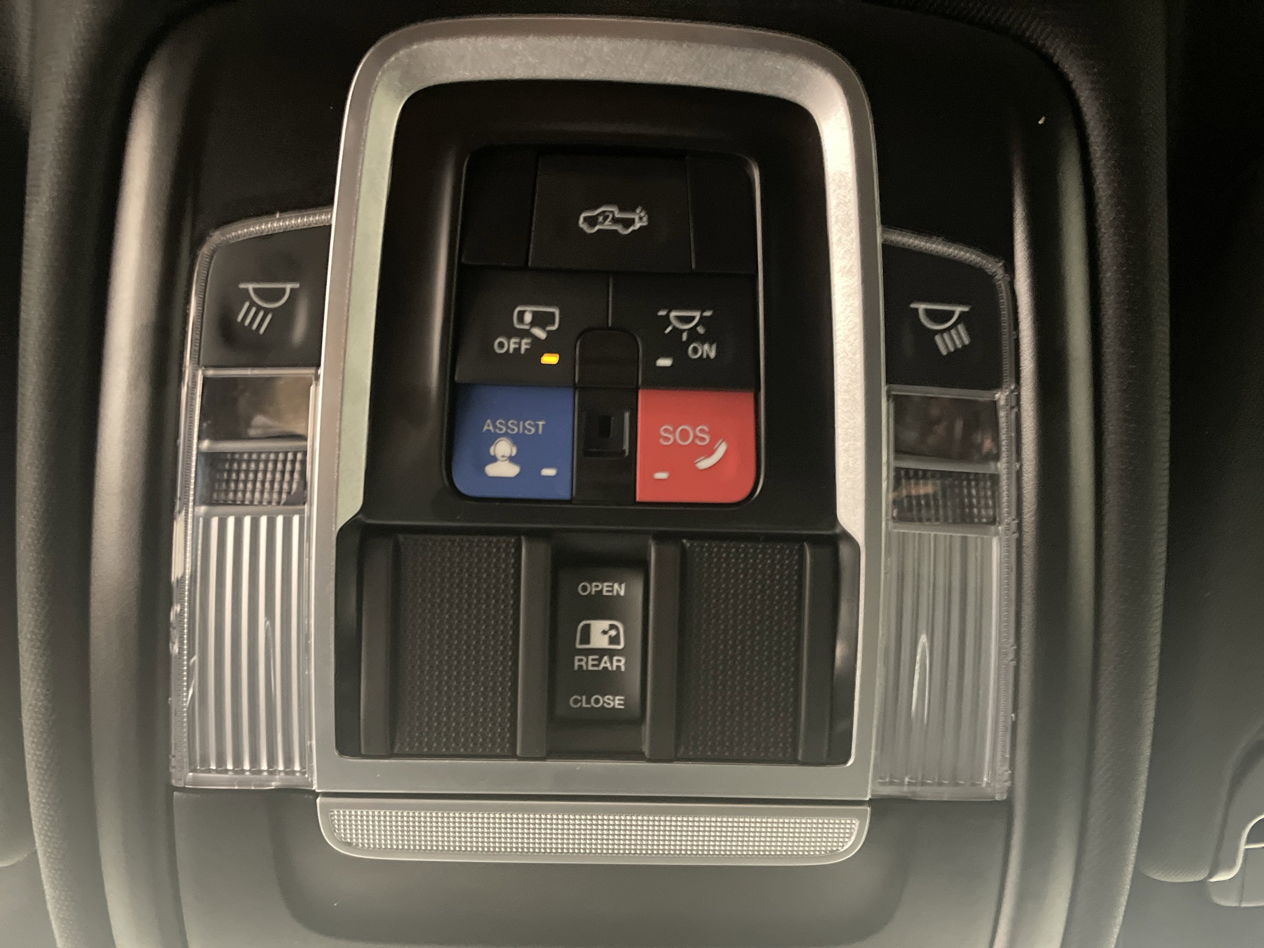 2025 RAM 1500 Big Horn Crew Cab 4x4 5'7' Box