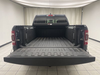 2019 RAM 1500 Laramie Crew Cab 4x4 5'7' Box