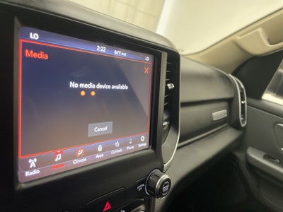 2020 RAM 1500 Big Horn Quad Cab 4x4 6'4' Box