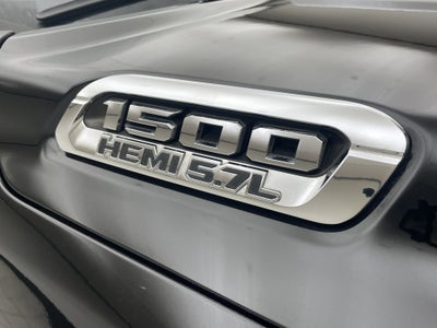 2020 RAM 1500 Big Horn Quad Cab 4x4 6'4' Box