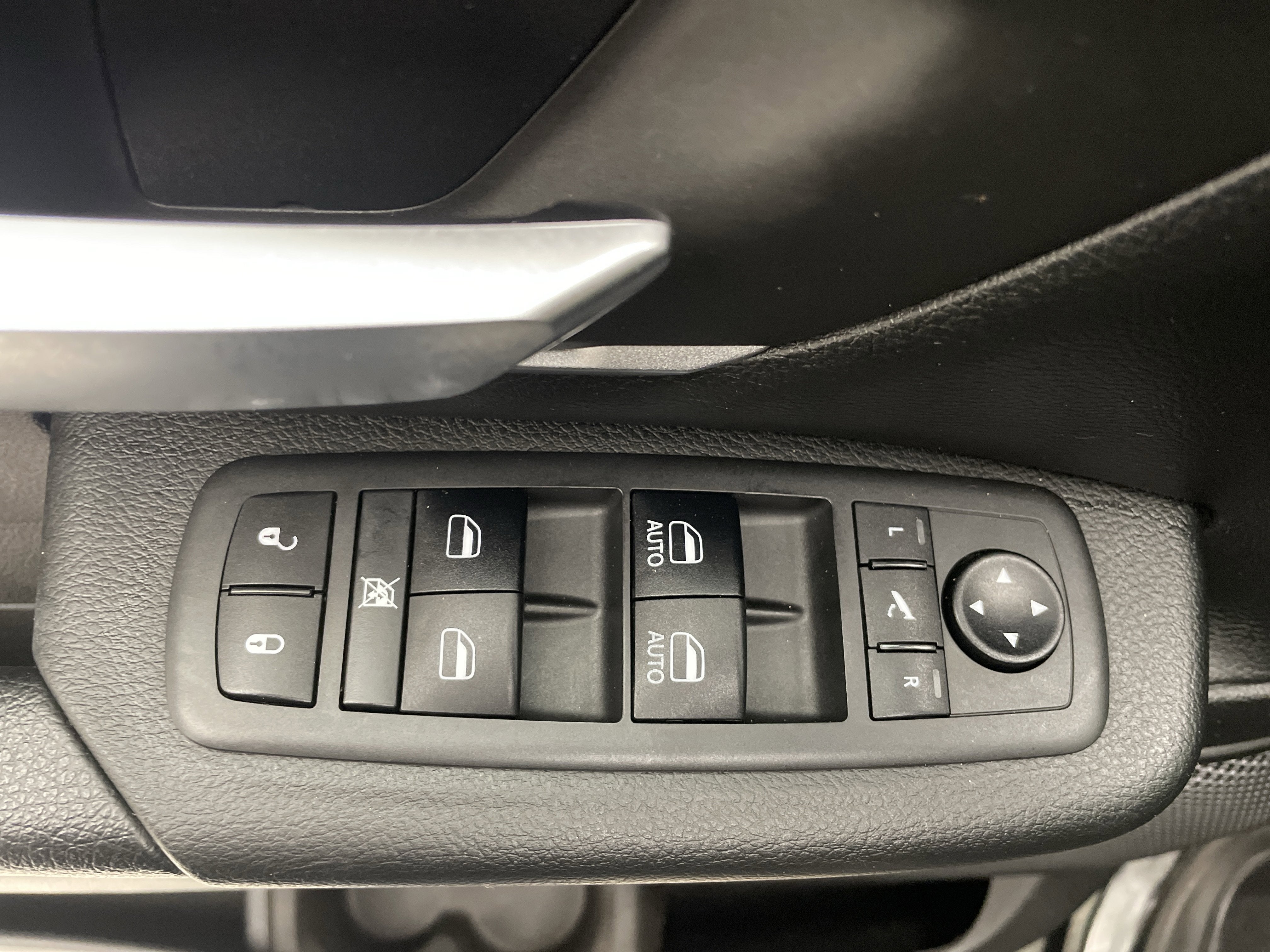 2019 RAM 1500 Big Horn/Lone Star Crew Cab 4x4 5'7' Box