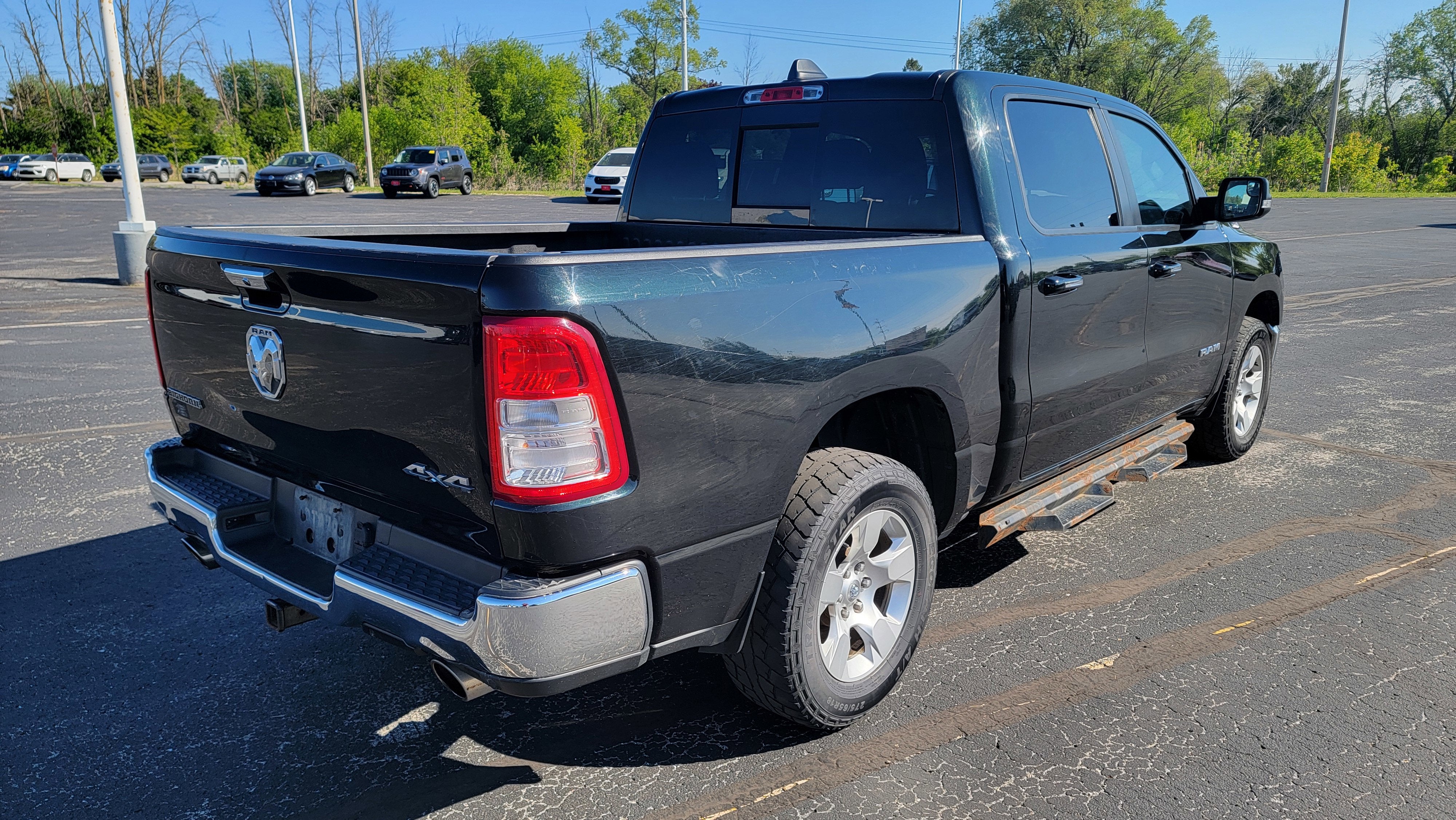 2019 RAM 1500 Big Horn/Lone Star Crew Cab 4x4 5'7' Box