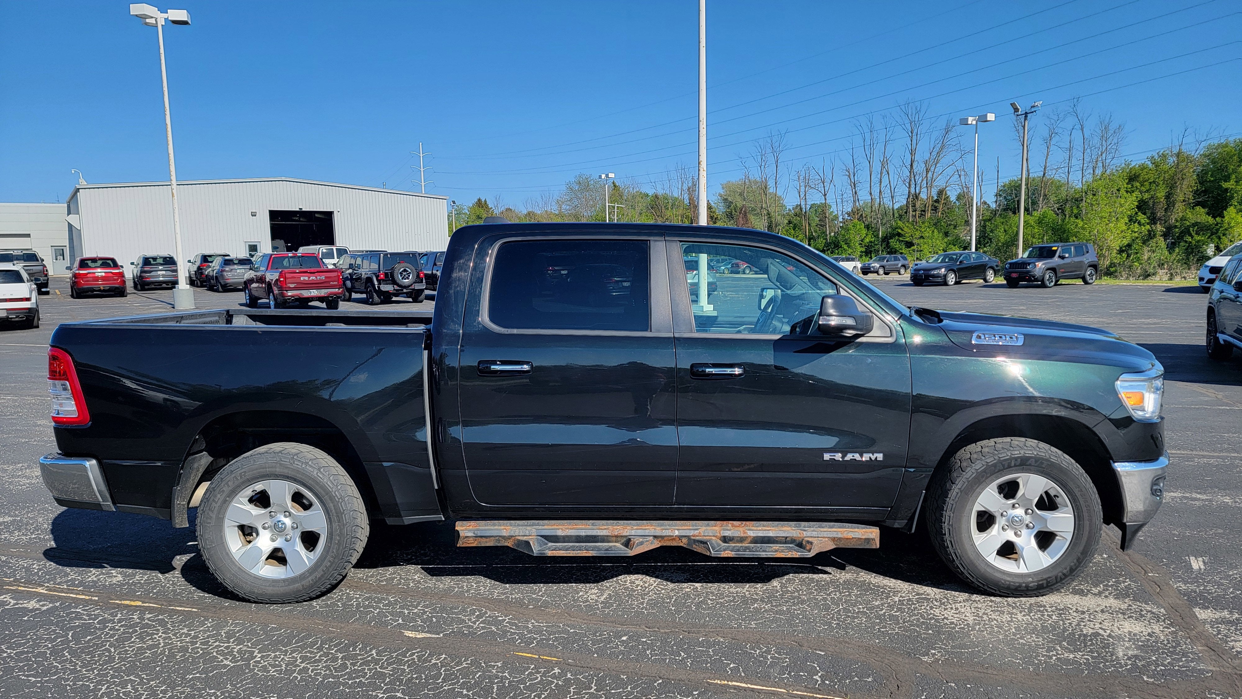 2019 RAM 1500 Big Horn/Lone Star Crew Cab 4x4 5'7' Box