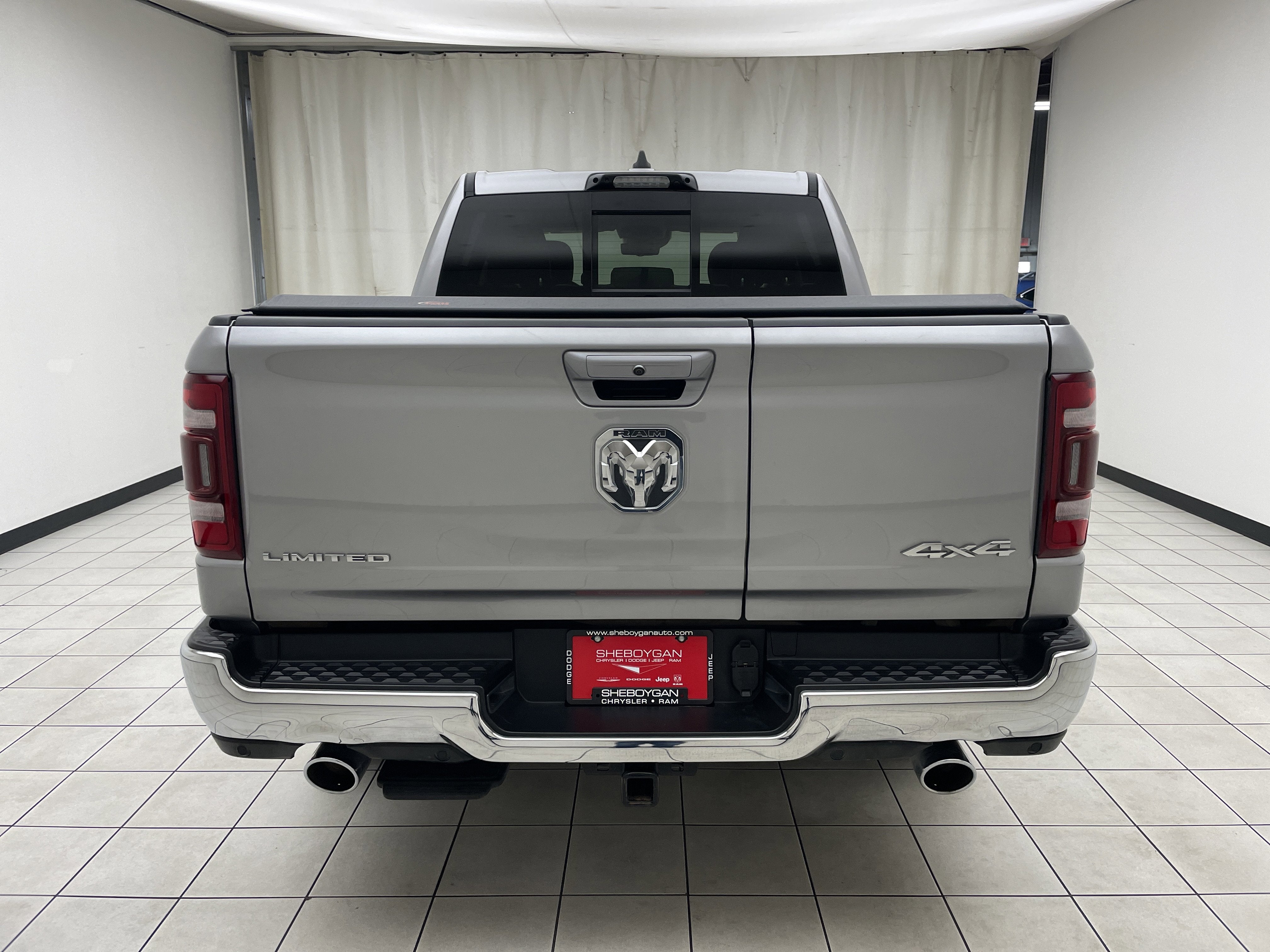 2024 RAM 1500 Limited Crew Cab 4x4 5'7' Box