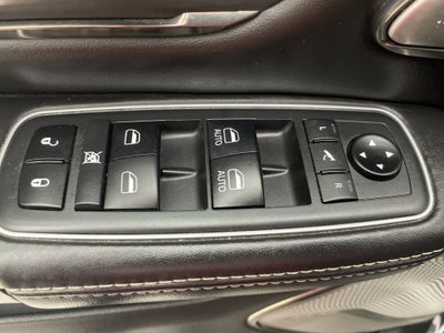 2020 RAM 1500 Limited Crew Cab 4x4 5'7' Box