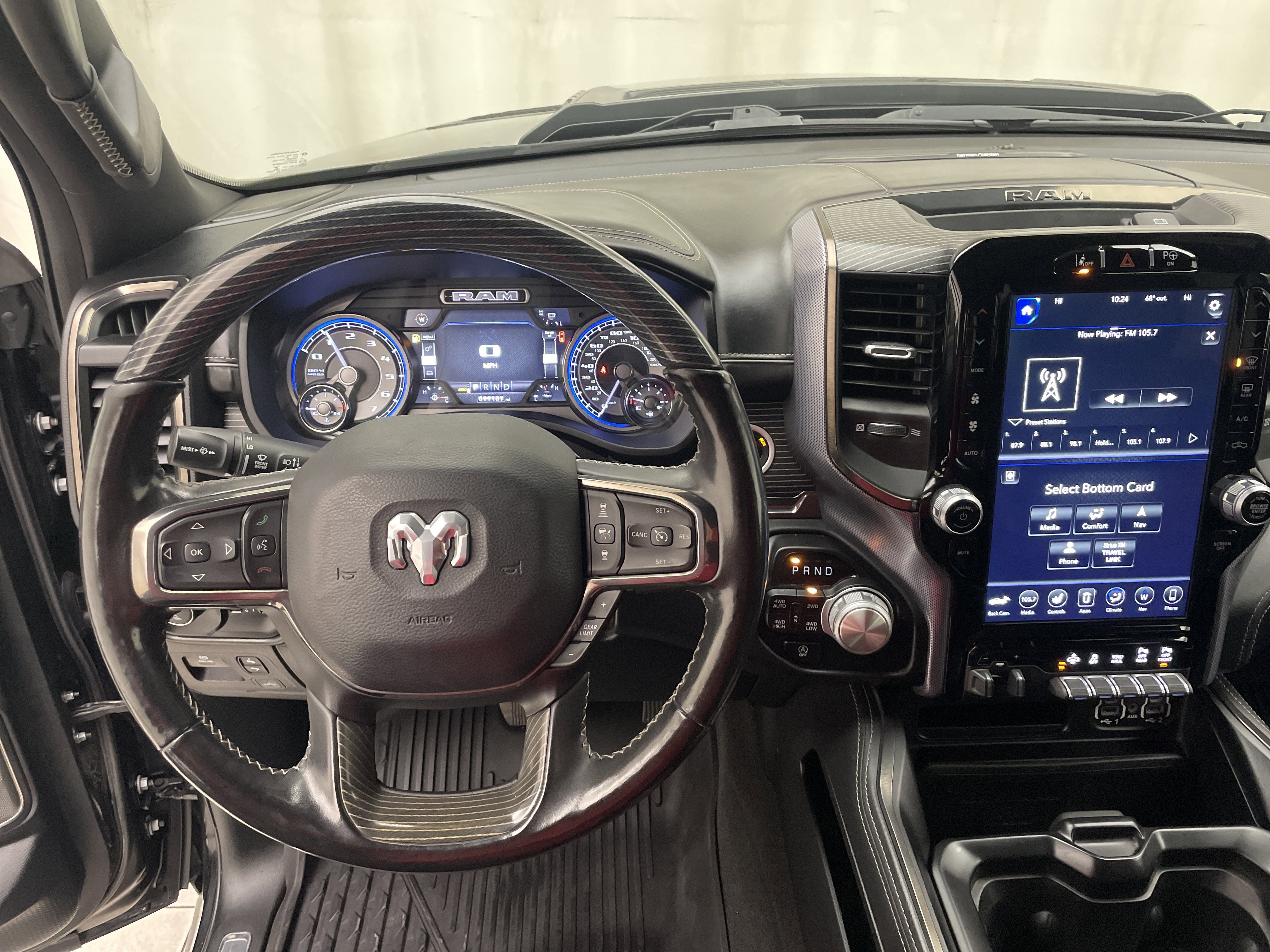 2020 RAM 1500 Limited Crew Cab 4x4 5'7' Box