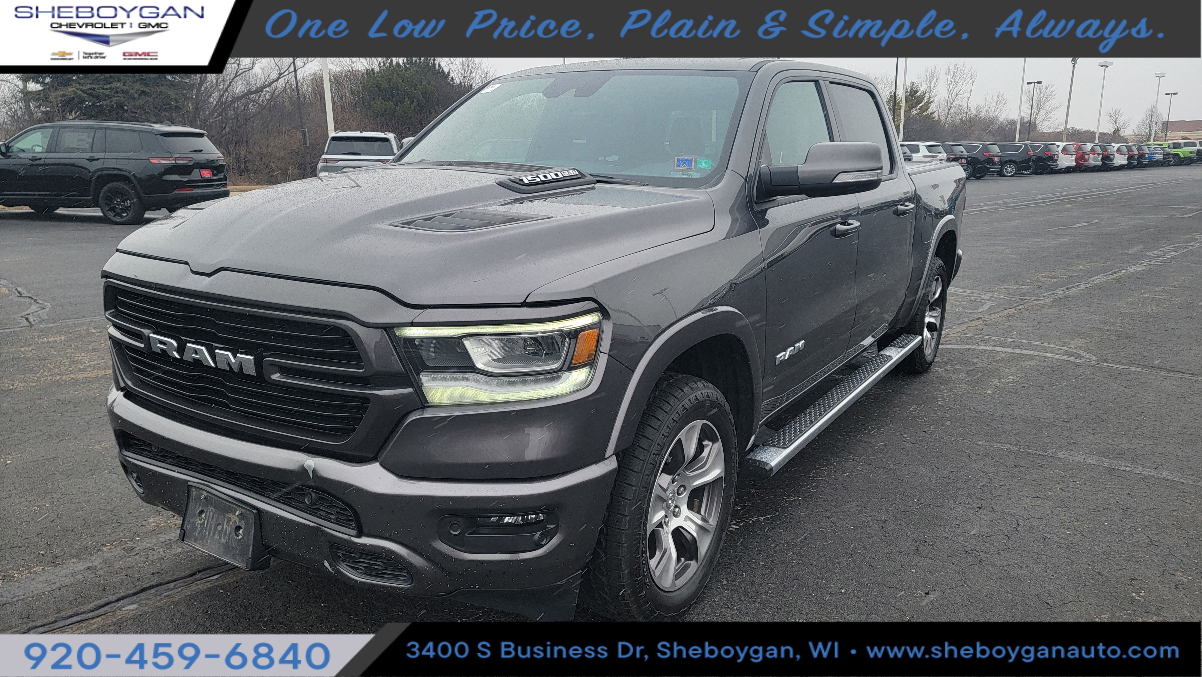 2022 RAM 1500 Laramie Crew Cab 4x4 5'7' Box
