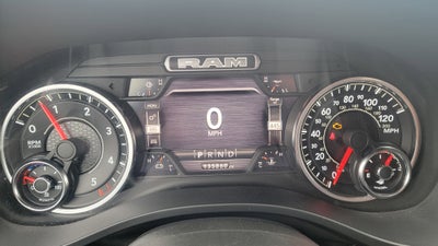 2022 RAM 1500 Laramie Crew Cab 4x4 5'7' Box