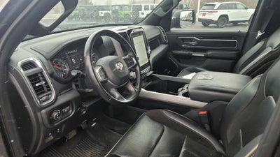 2022 RAM 1500 Laramie Crew Cab 4x4 5'7' Box
