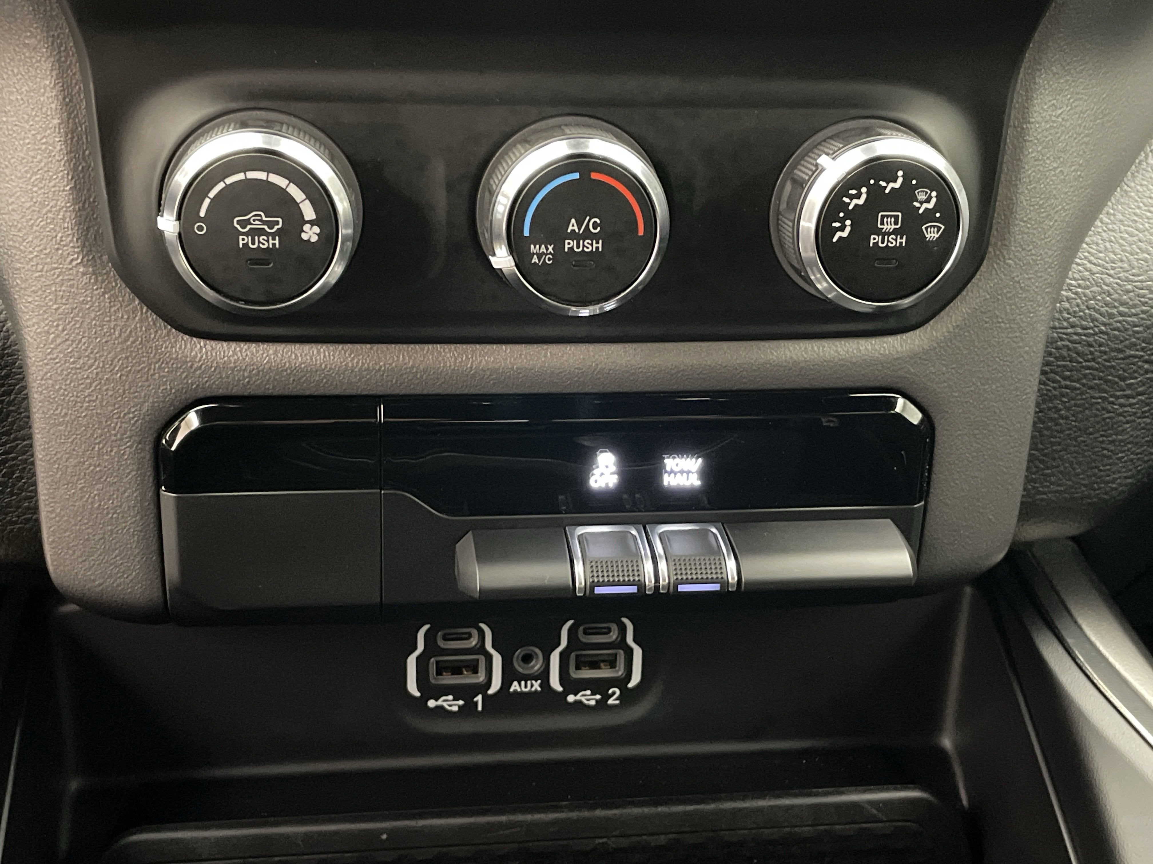 2021 RAM 1500 Rebel Crew Cab 4x4 5'7' Box