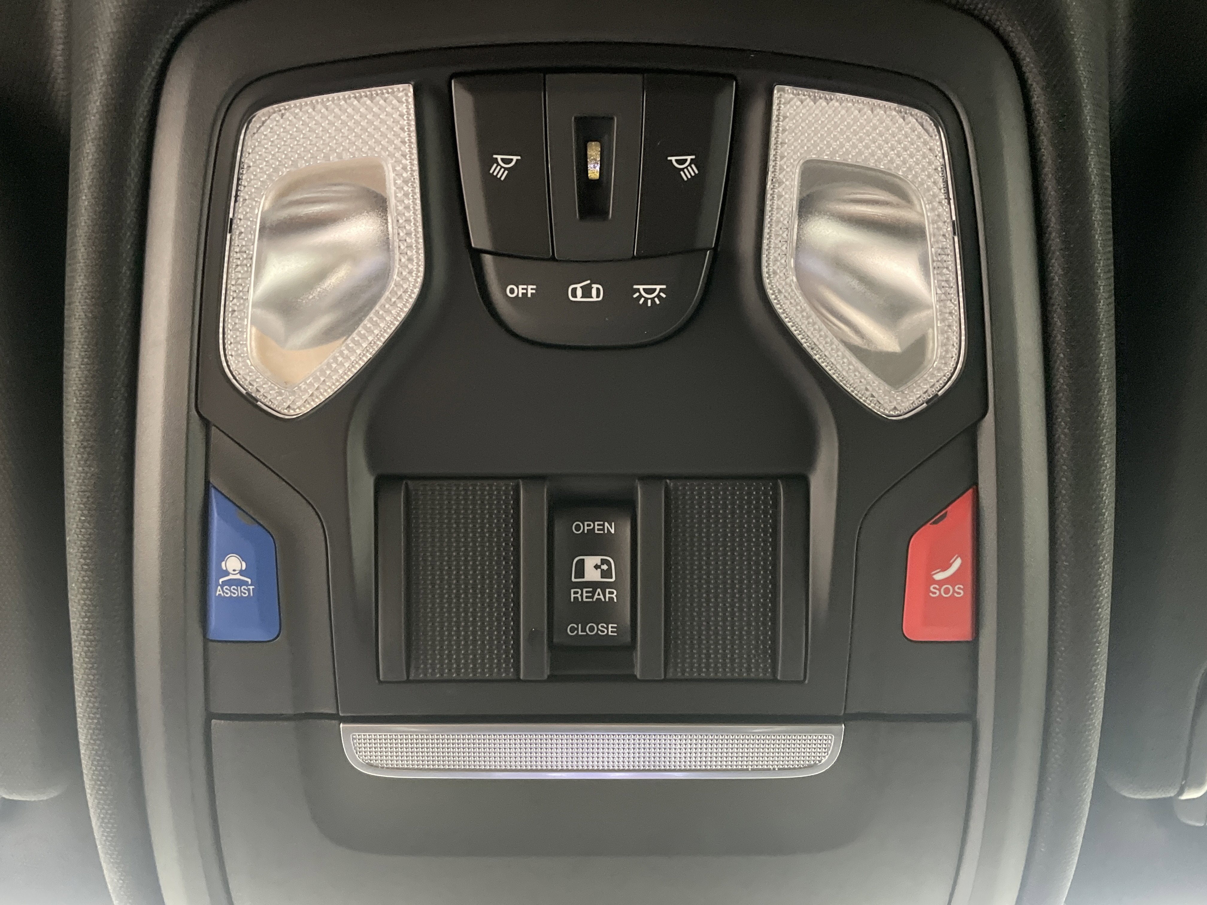 2019 RAM 1500 Big Horn/Lone Star Crew Cab 4x4 6'4' Box