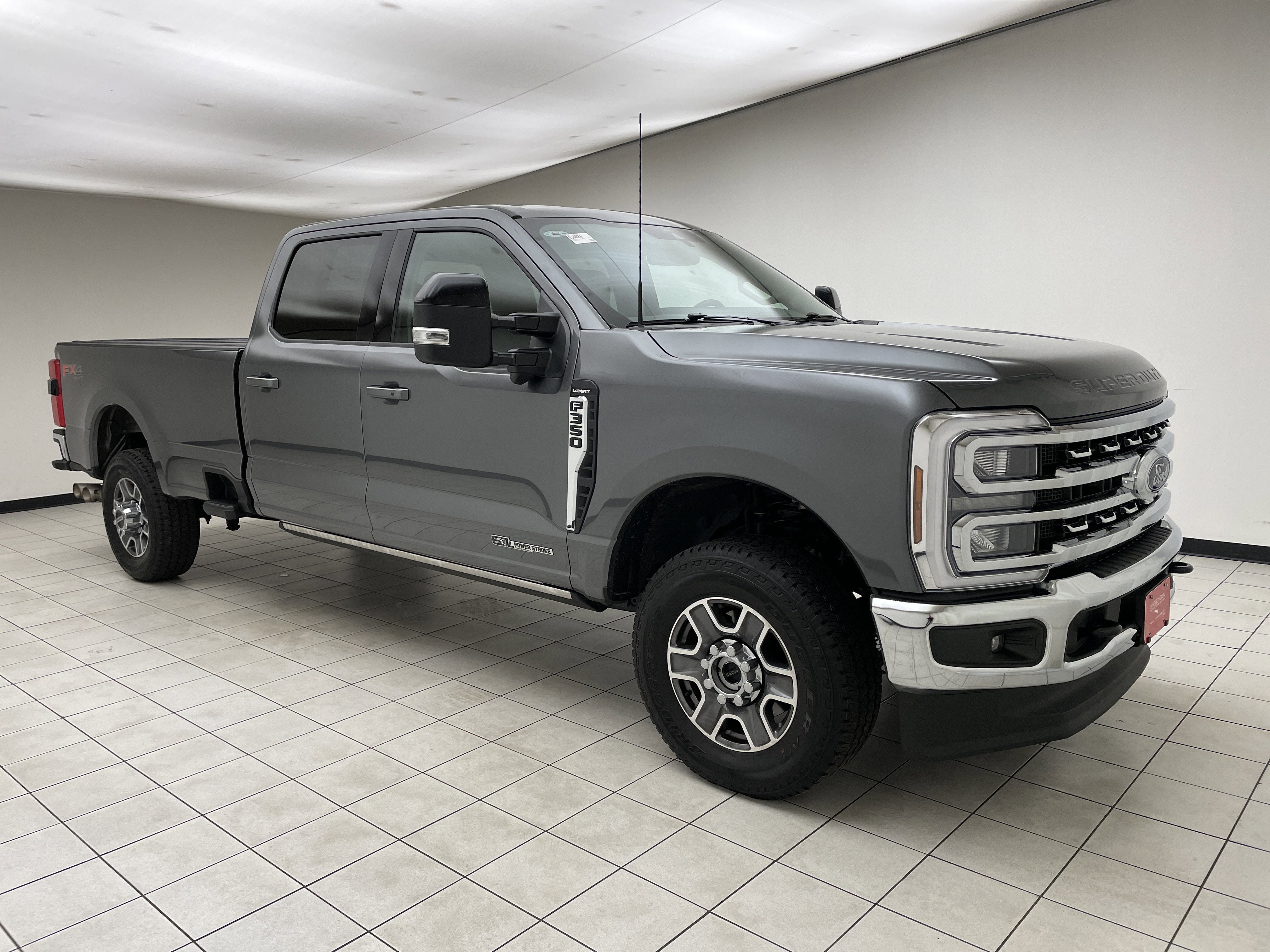 2026 Ford F-350 LARIAT
