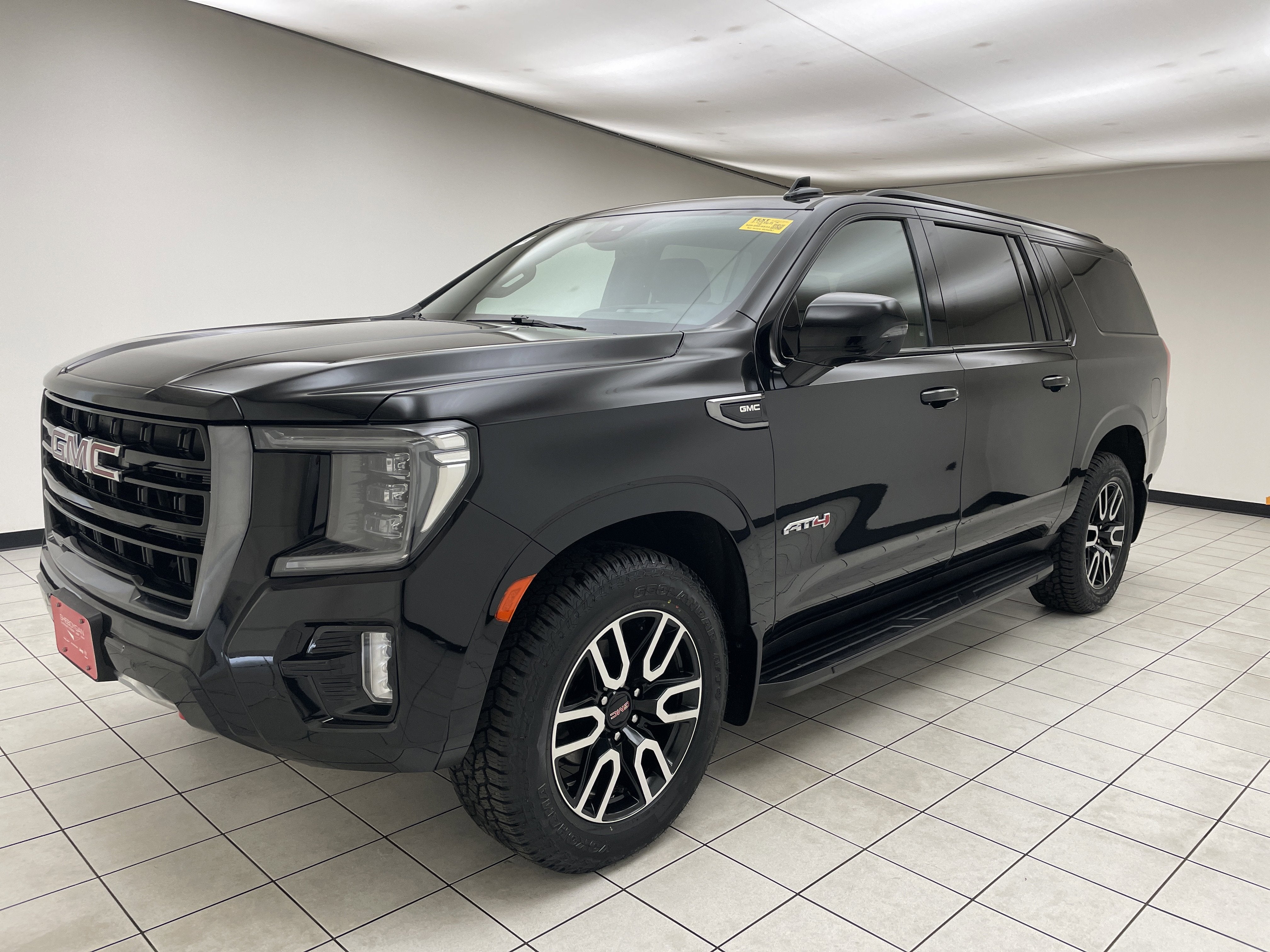 2023 GMC Yukon XL AT4