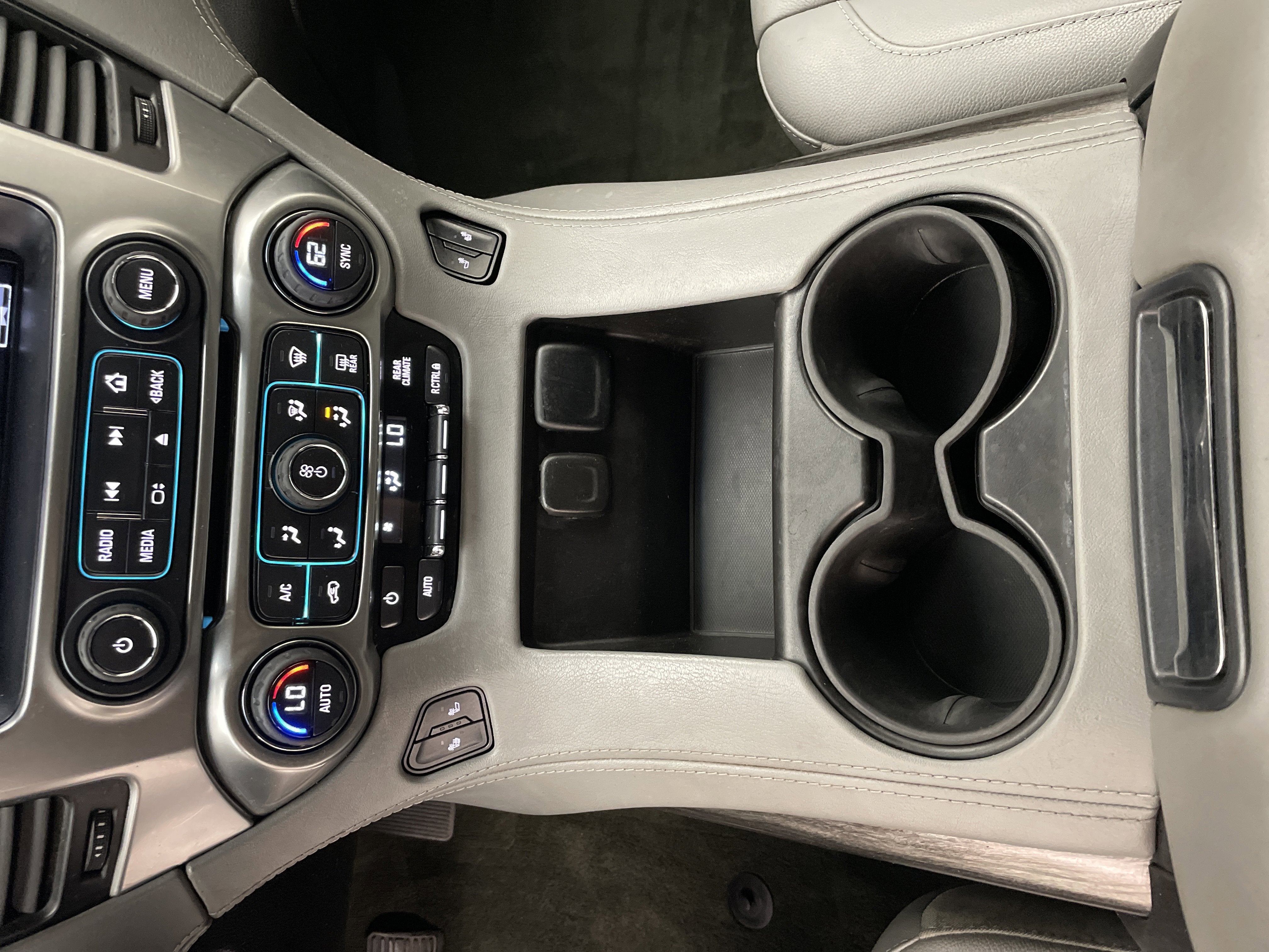 2015 Chevrolet Suburban 1500 LT