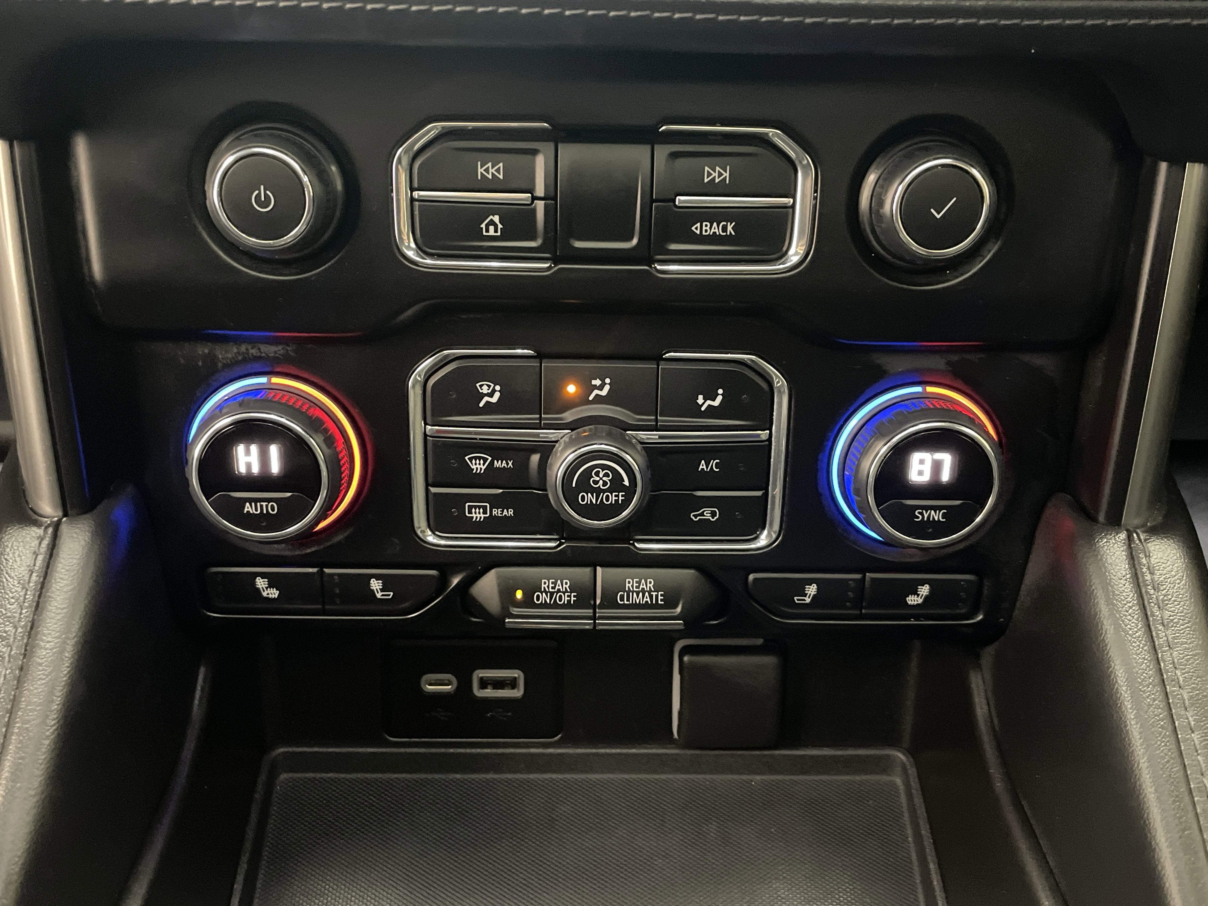 2022 Chevrolet Tahoe 4WD LT