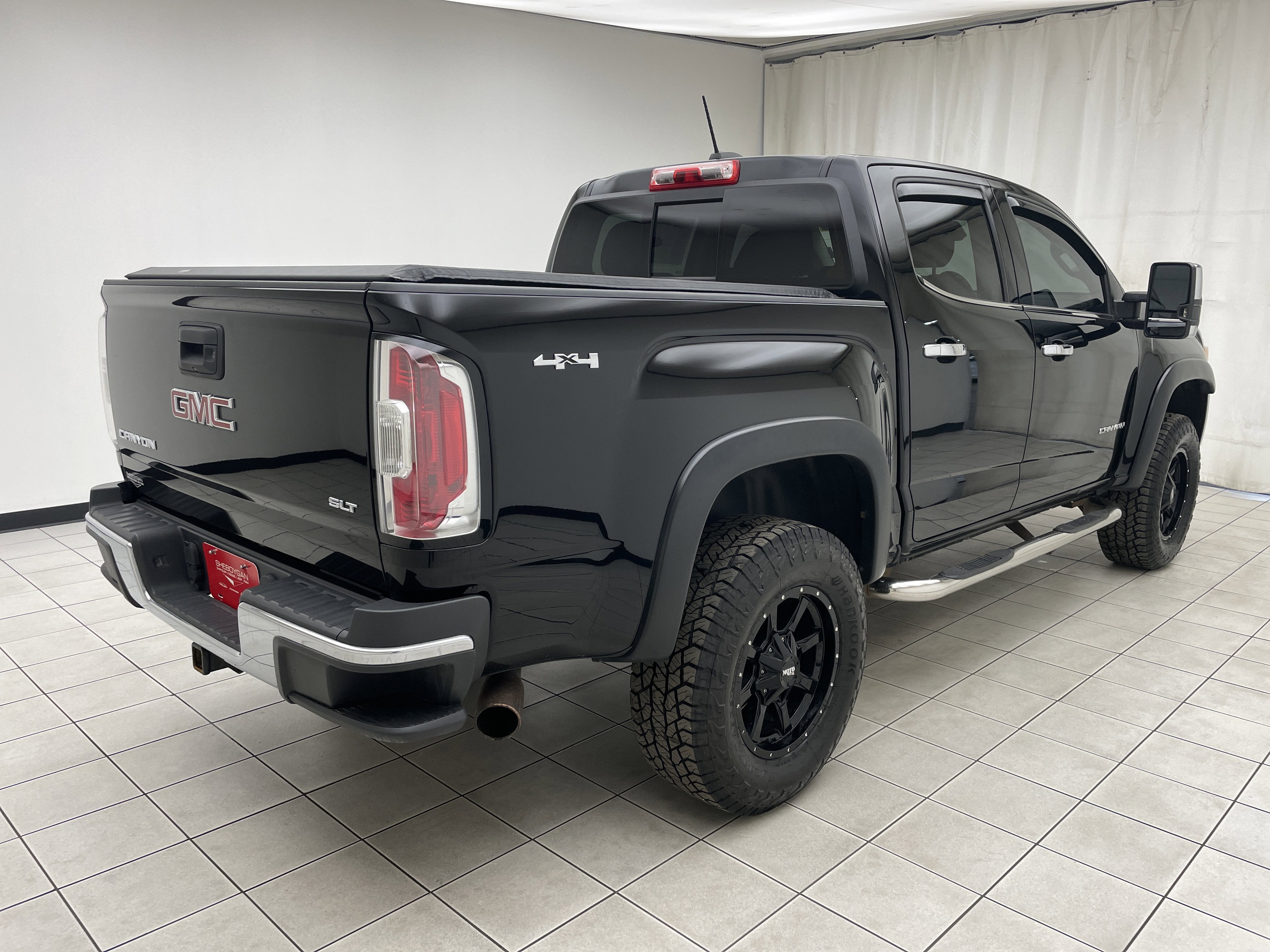 2016 GMC Canyon SLT