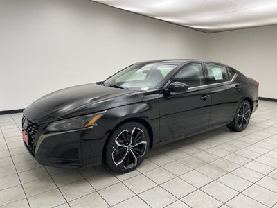 2024 Nissan Altima SR FWD
