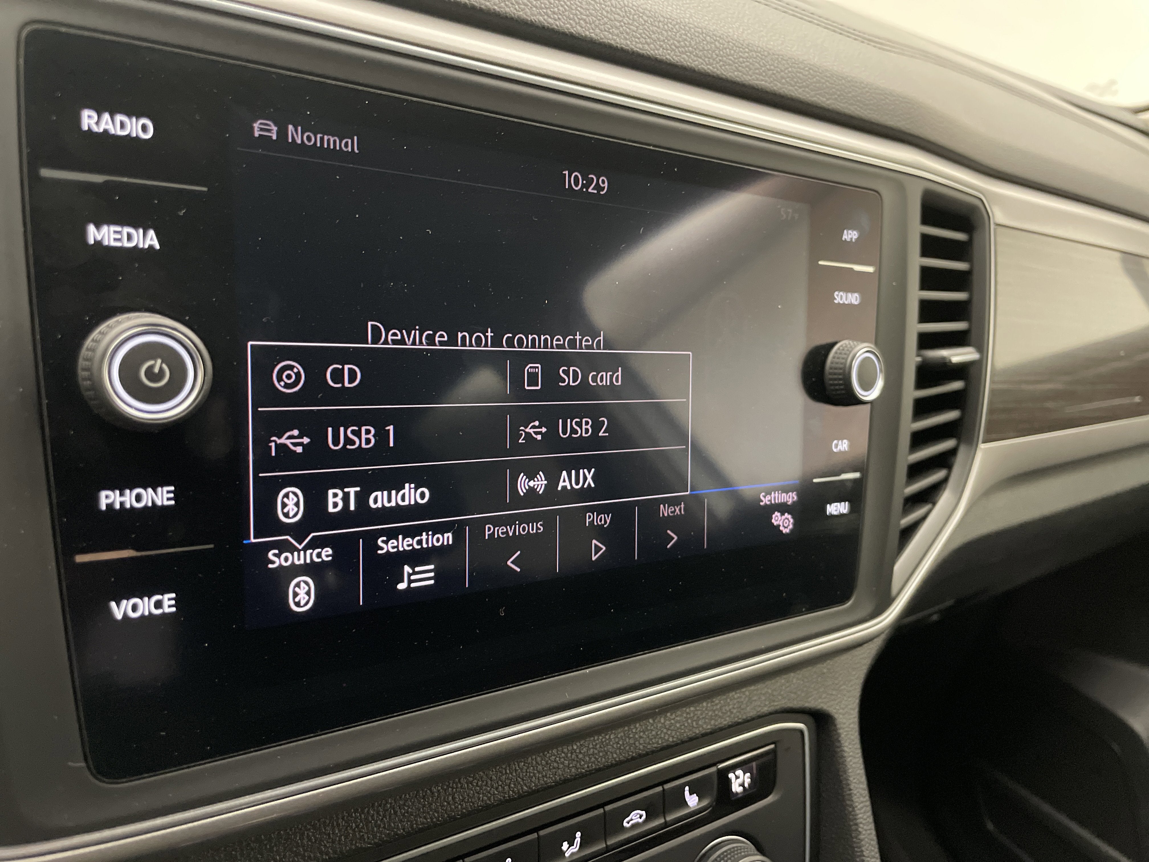 2019 Volkswagen Atlas 3.6L V6 SE w/Technology