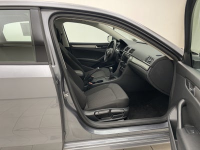 2015 Volkswagen Passat 1.8T S